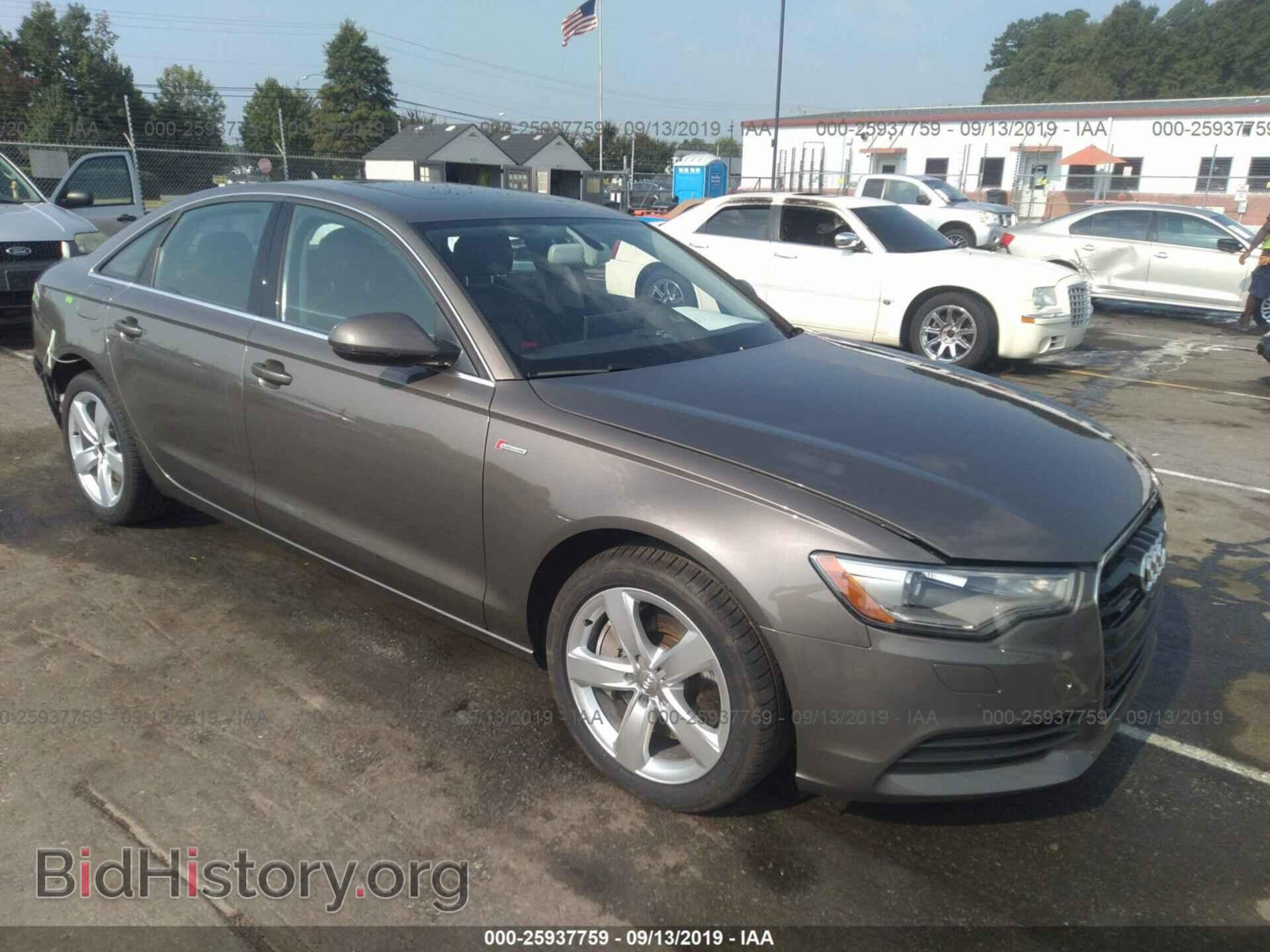 Photo WAUBGAFC8CN023879 - AUDI A6 2012
