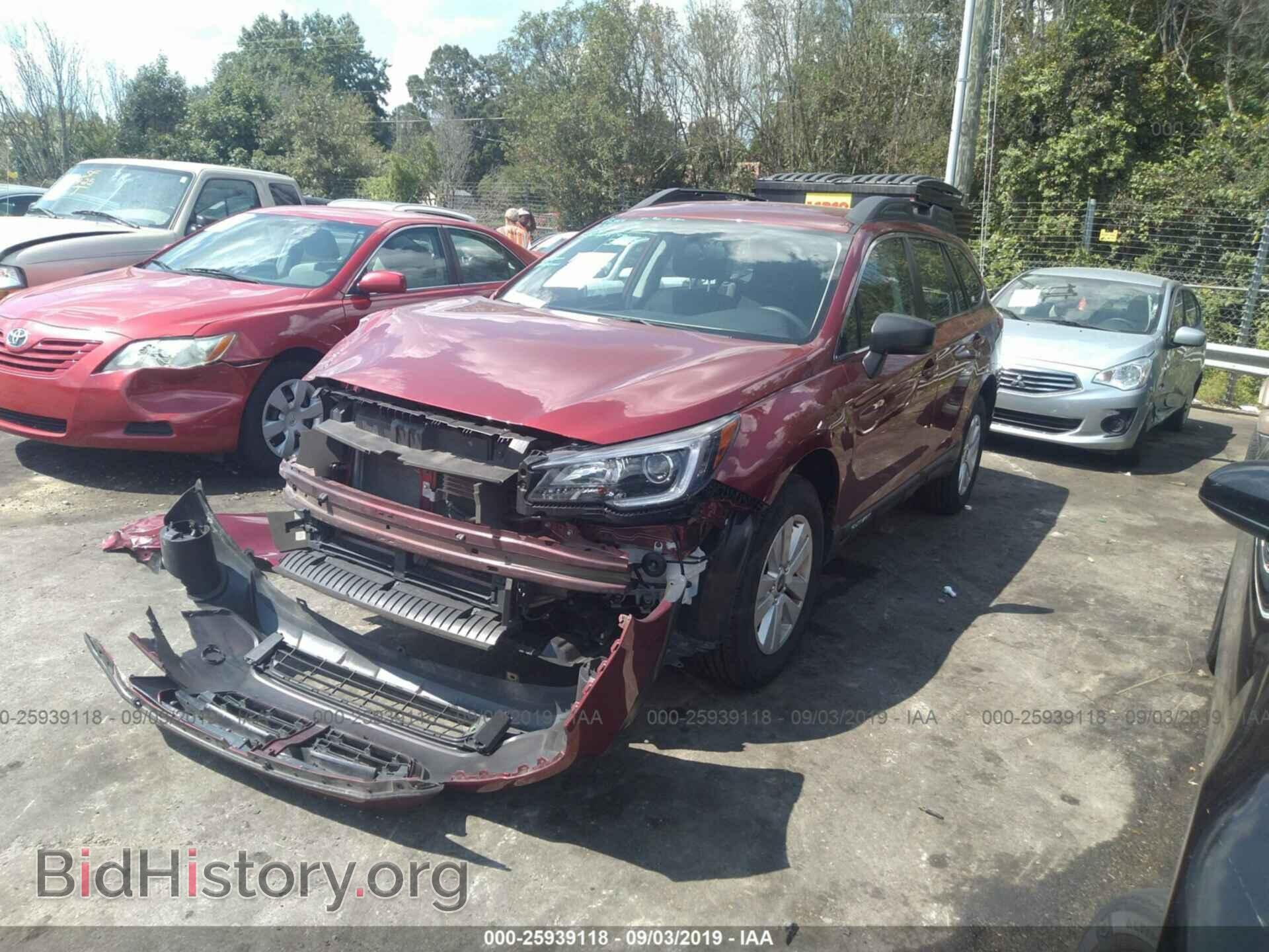 2018 SUBARU OUTBACK - VIN: 4S4BSAAC6J3386470 - Фото 2