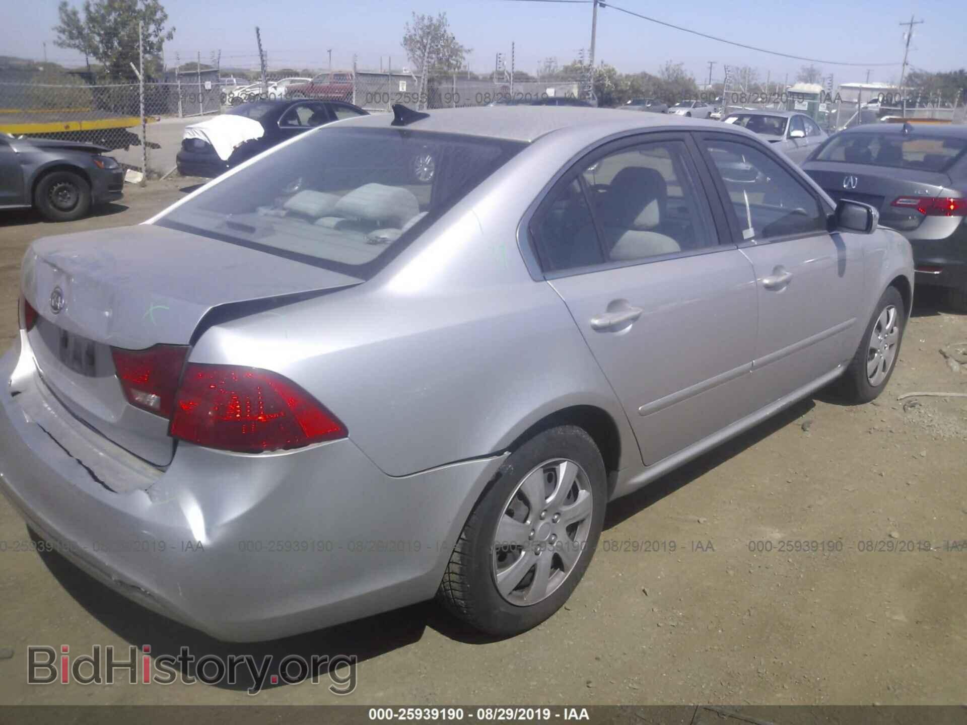 2010 KIA OPTIMA - VIN: KNAGG4A80A5392064 - Фото 4