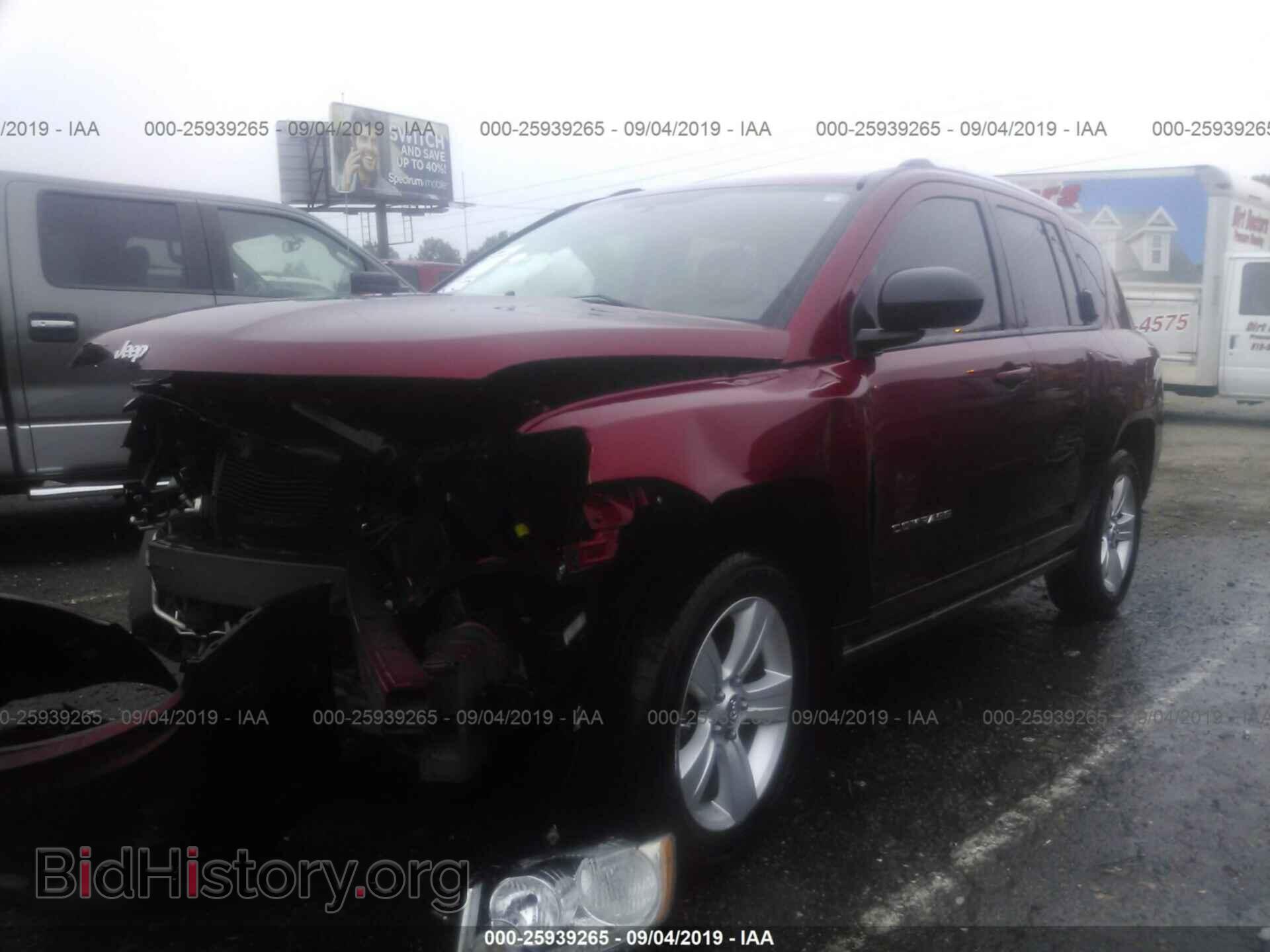 2012 JEEP COMPASS - VIN: 1C4NJDBB2CD576968 - Фото 2