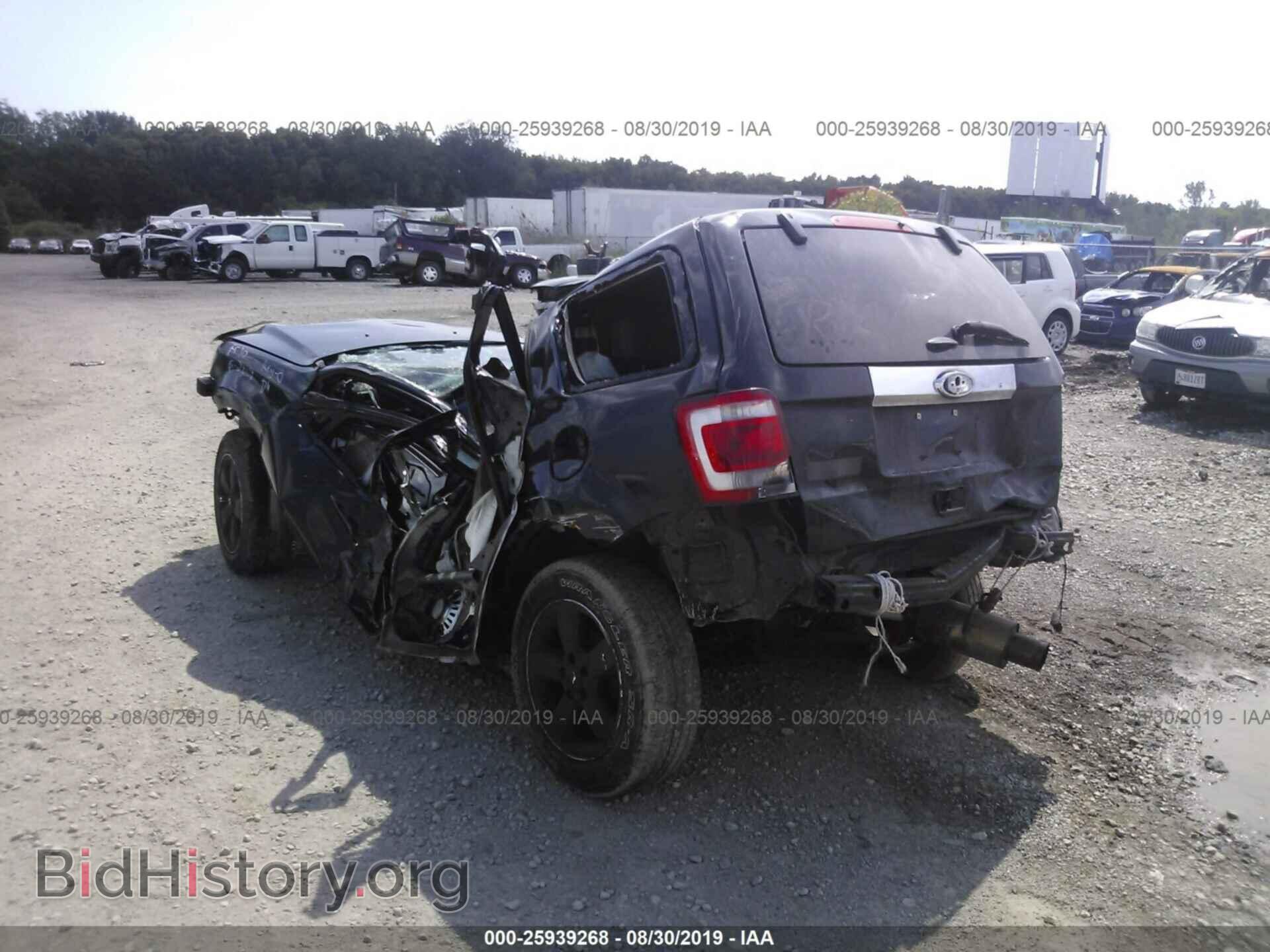 2012 FORD ESCAPE - VIN: 1FMCU9EG8CKB28311 - Фото 3