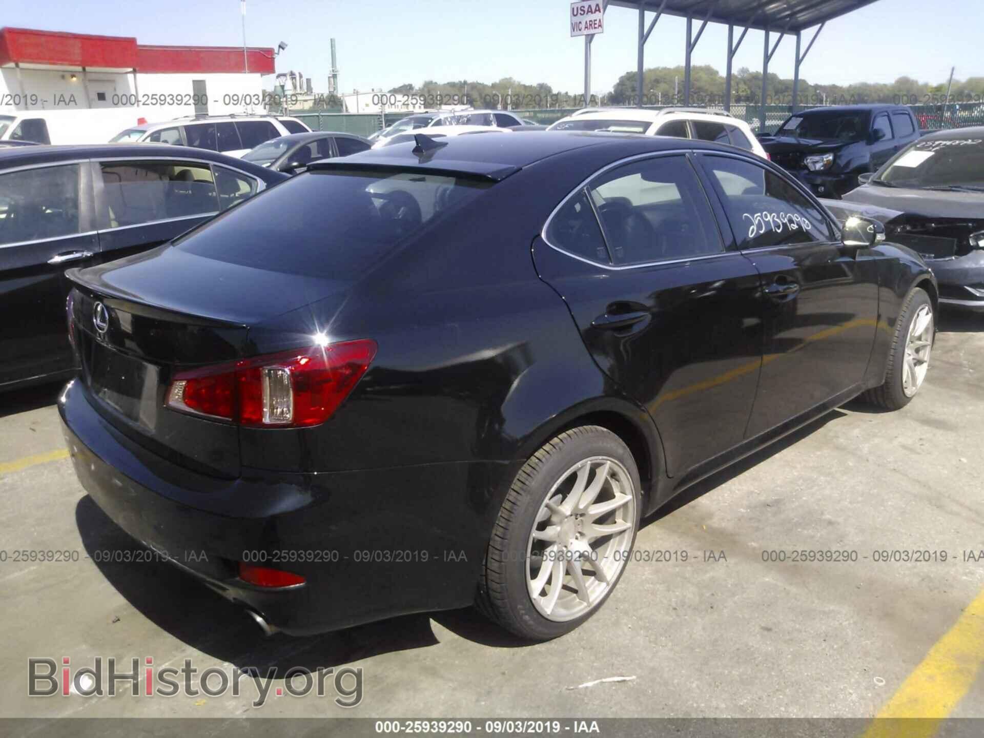 2011 LEXUS IS - VIN: JTHCF5C27B5045639 - Фото 4
