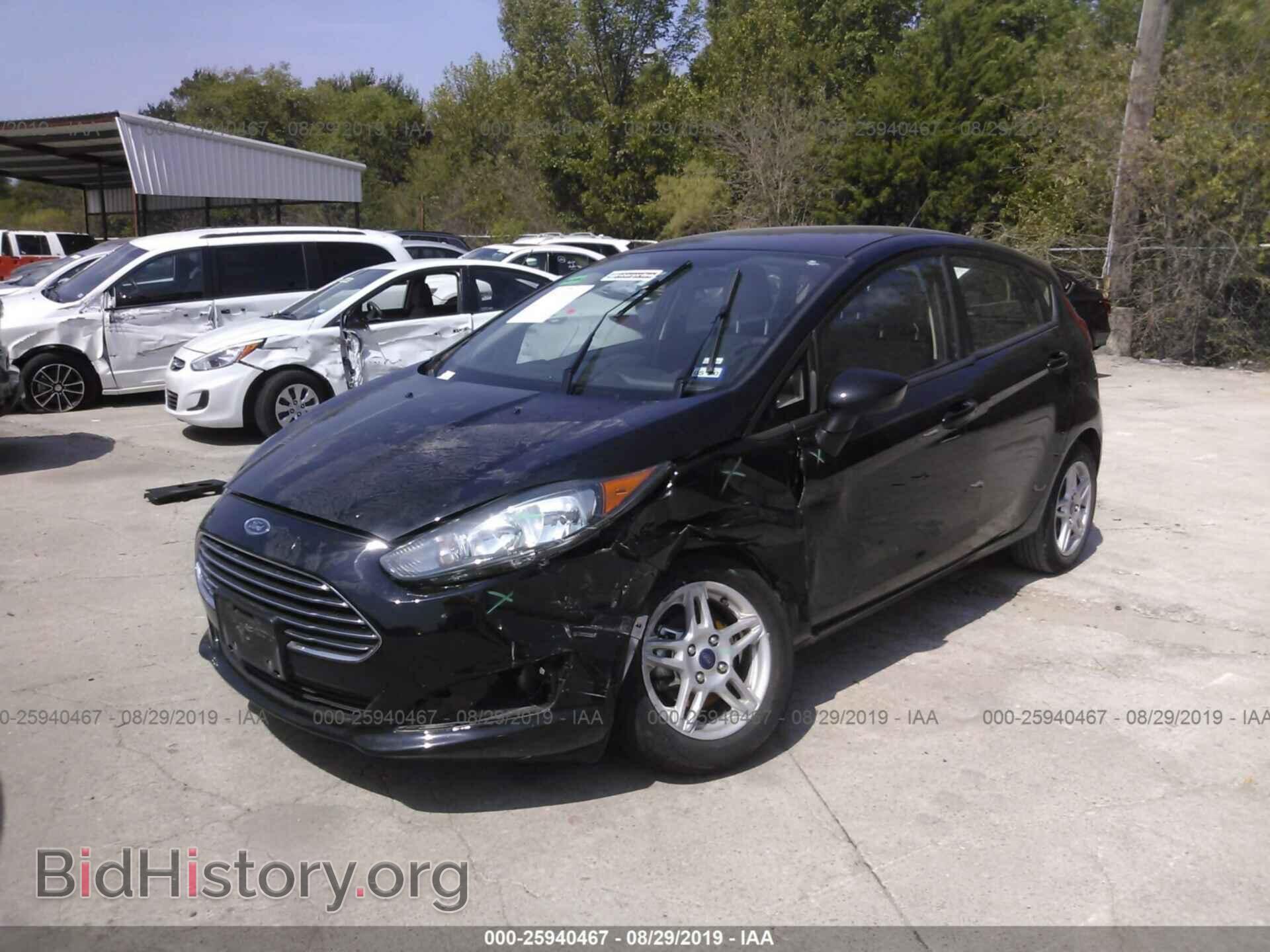 2018 FORD FIESTA - VIN: 3FADP4EJ8JM127749 - Фото 2