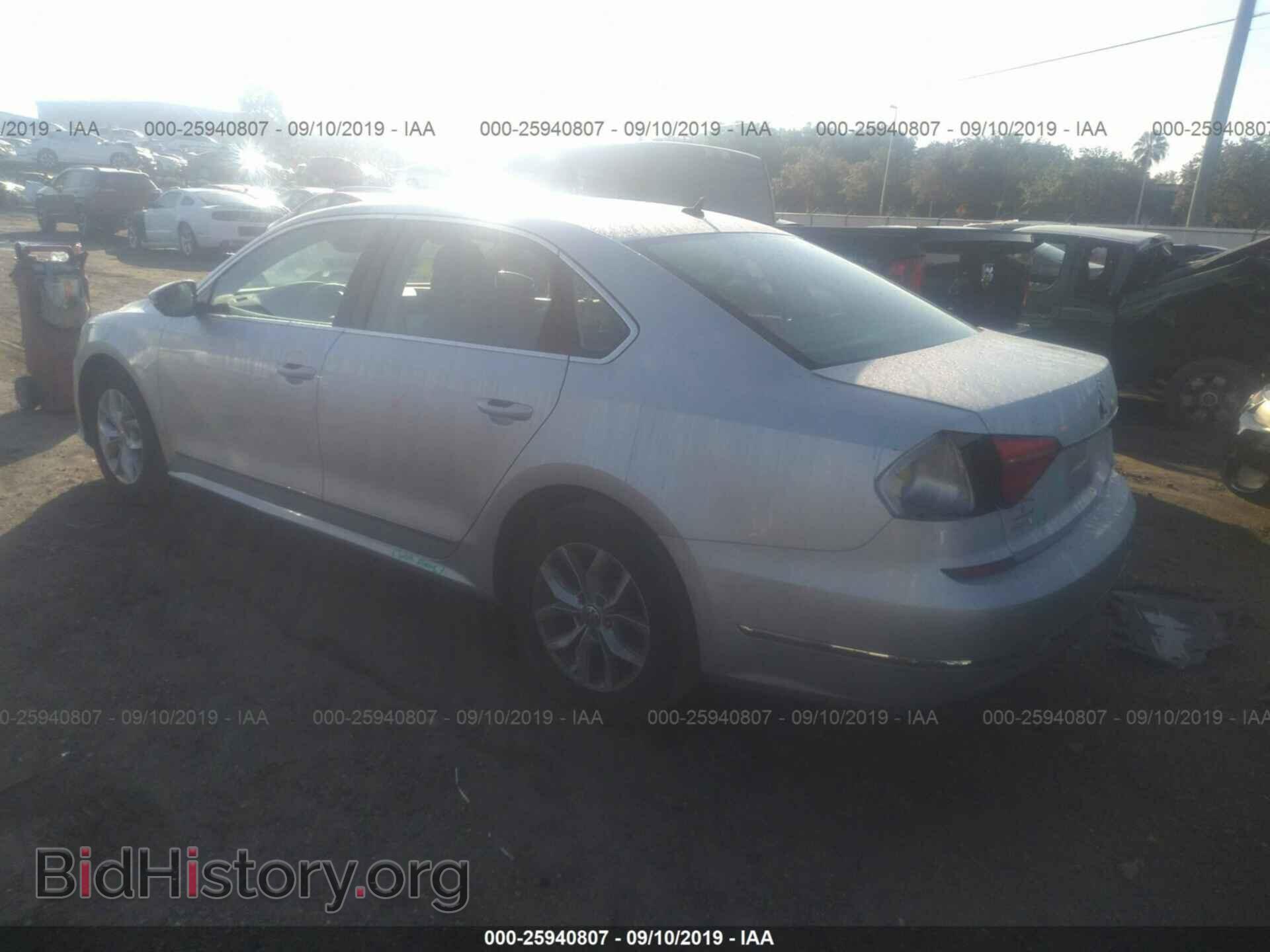 2016 VOLKSWAGEN PASSAT - VIN: 1VWAS7A32GC054230 - Фото 3