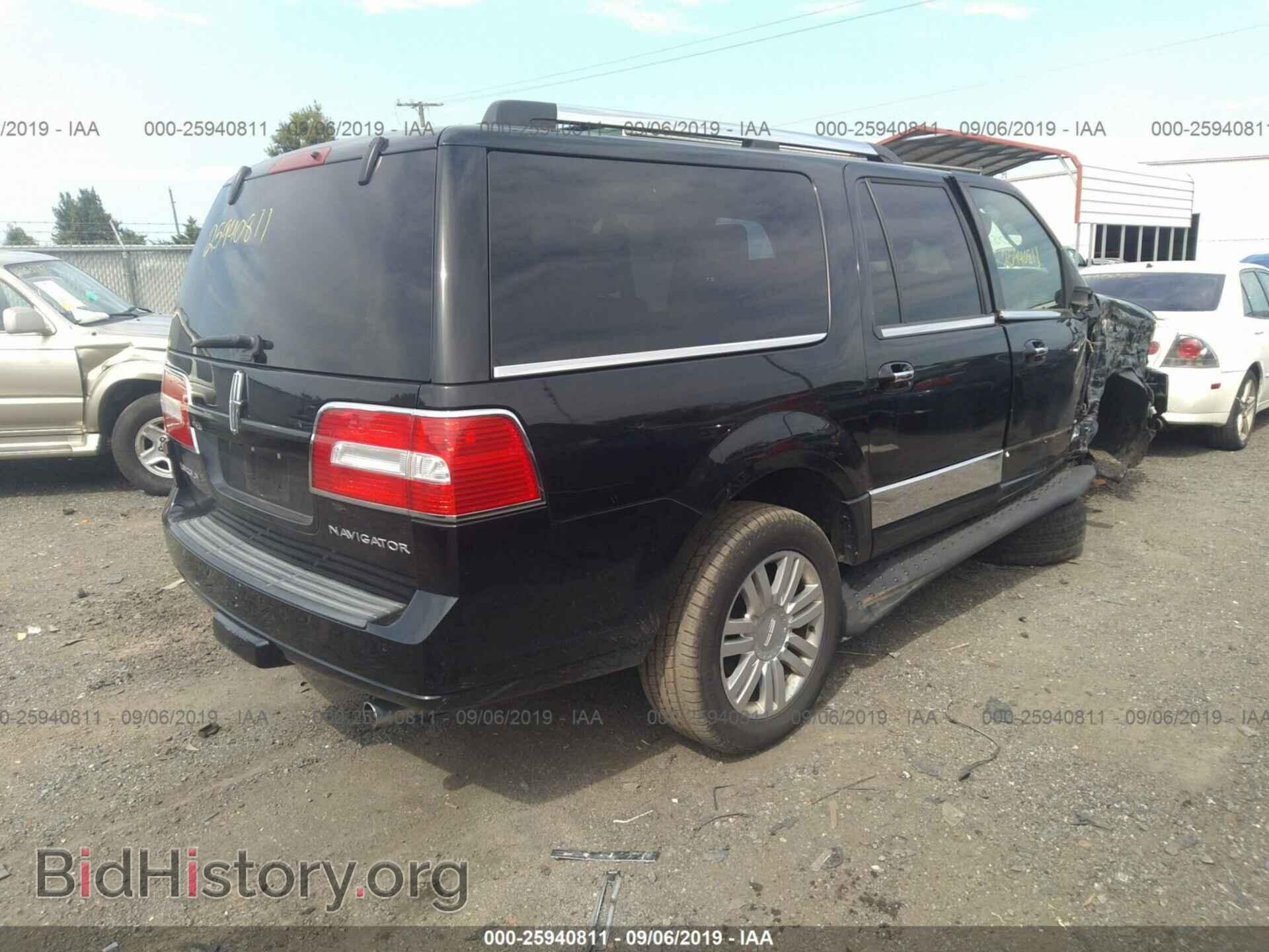 2012 LINCOLN NAVIGATOR - VIN: 5LMJJ3J5XCEL00870 - Фото 4