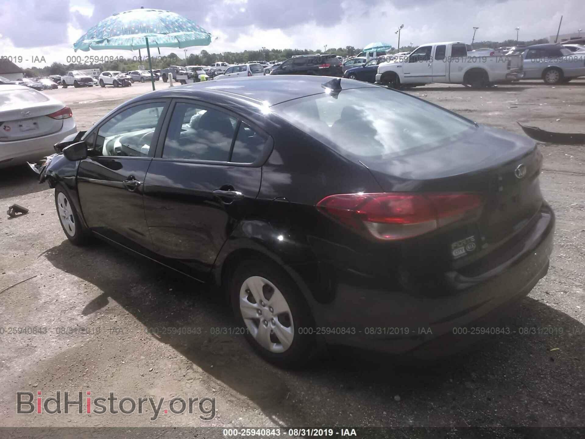 2017 KIA FORTE - VIN: 3KPFK4A78HE025268 - Photo 3