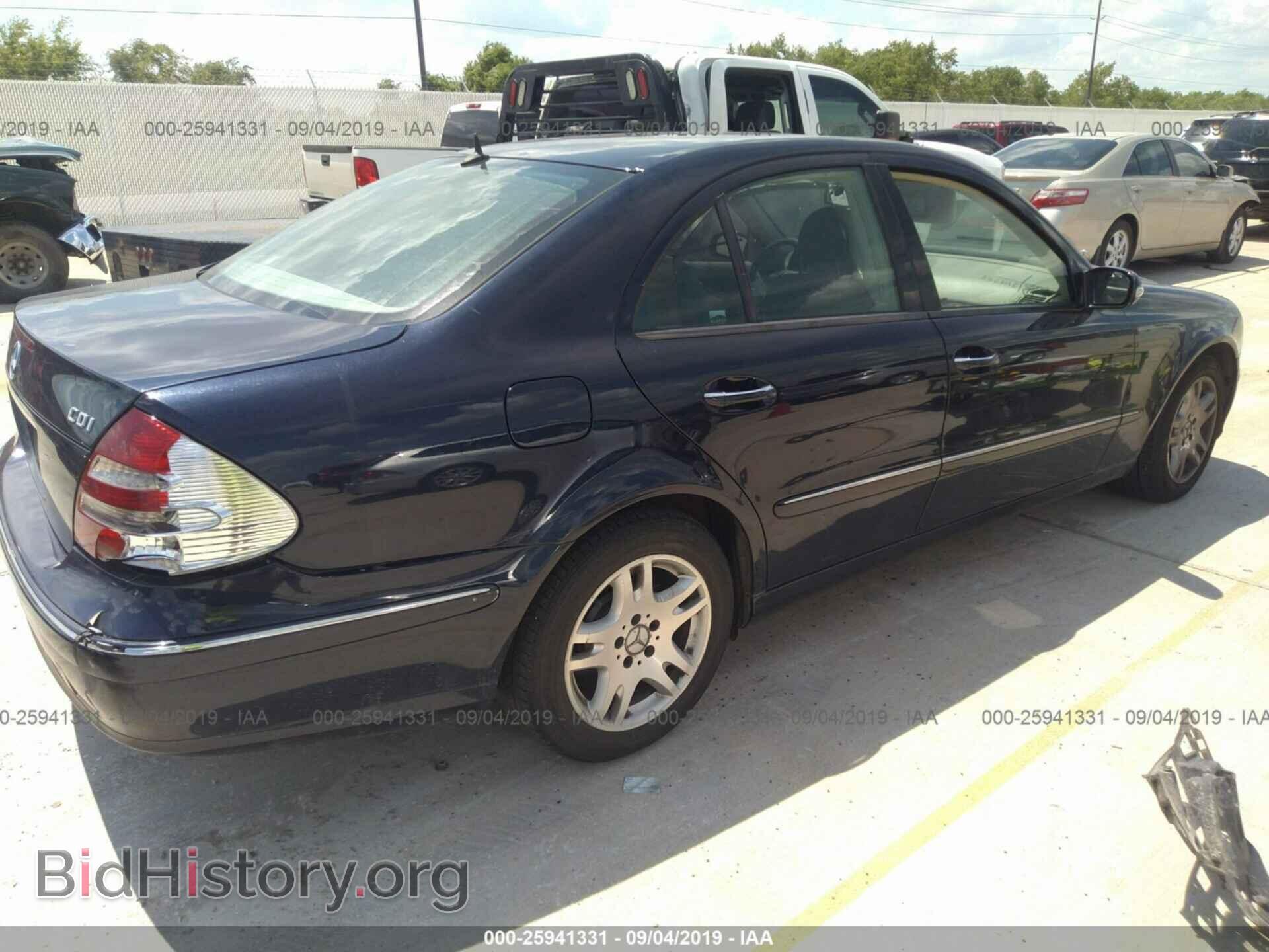 2005 MERCEDES-BENZ E - VIN: WDBUF26J75A732024 - Фото 4