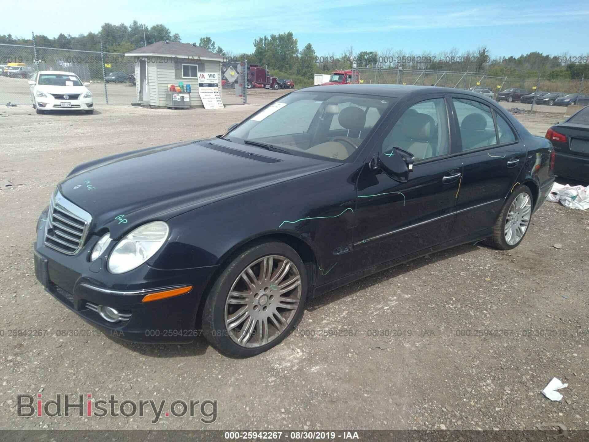 2008 MERCEDES-BENZ E - VIN: WDBUF87XX8B332379 - Фото 2