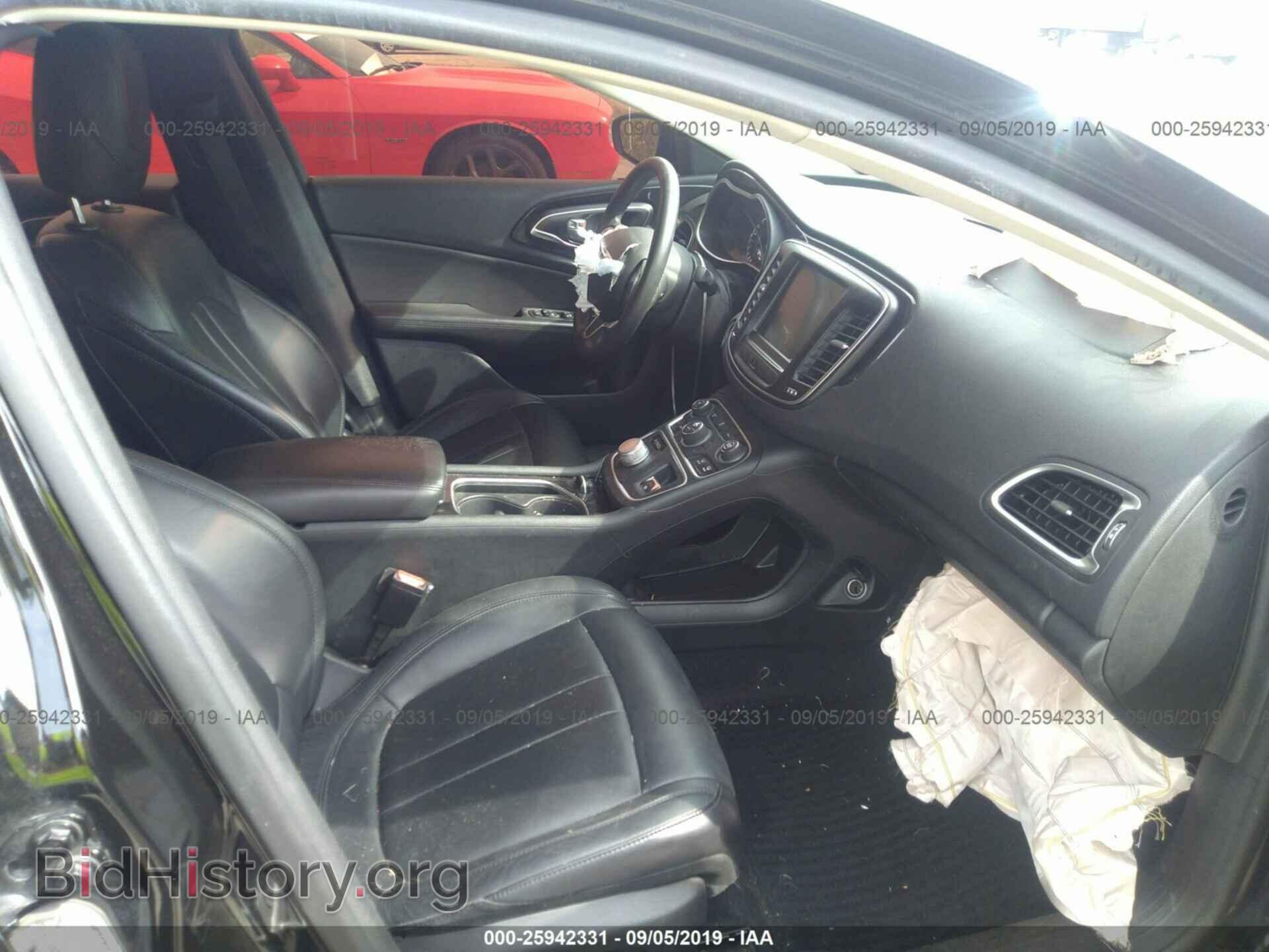 2016 CHRYSLER 200 - VIN: 1C3CCCCB9GN109058 - Photo 5