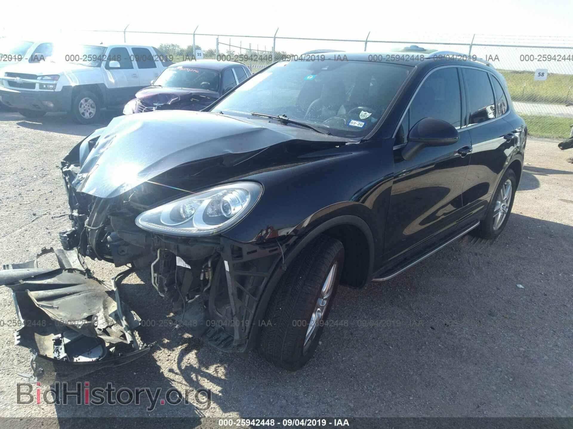2014 PORSCHE CAYENNE - VIN: WP1AA2A29ELA08809 - Фото 2