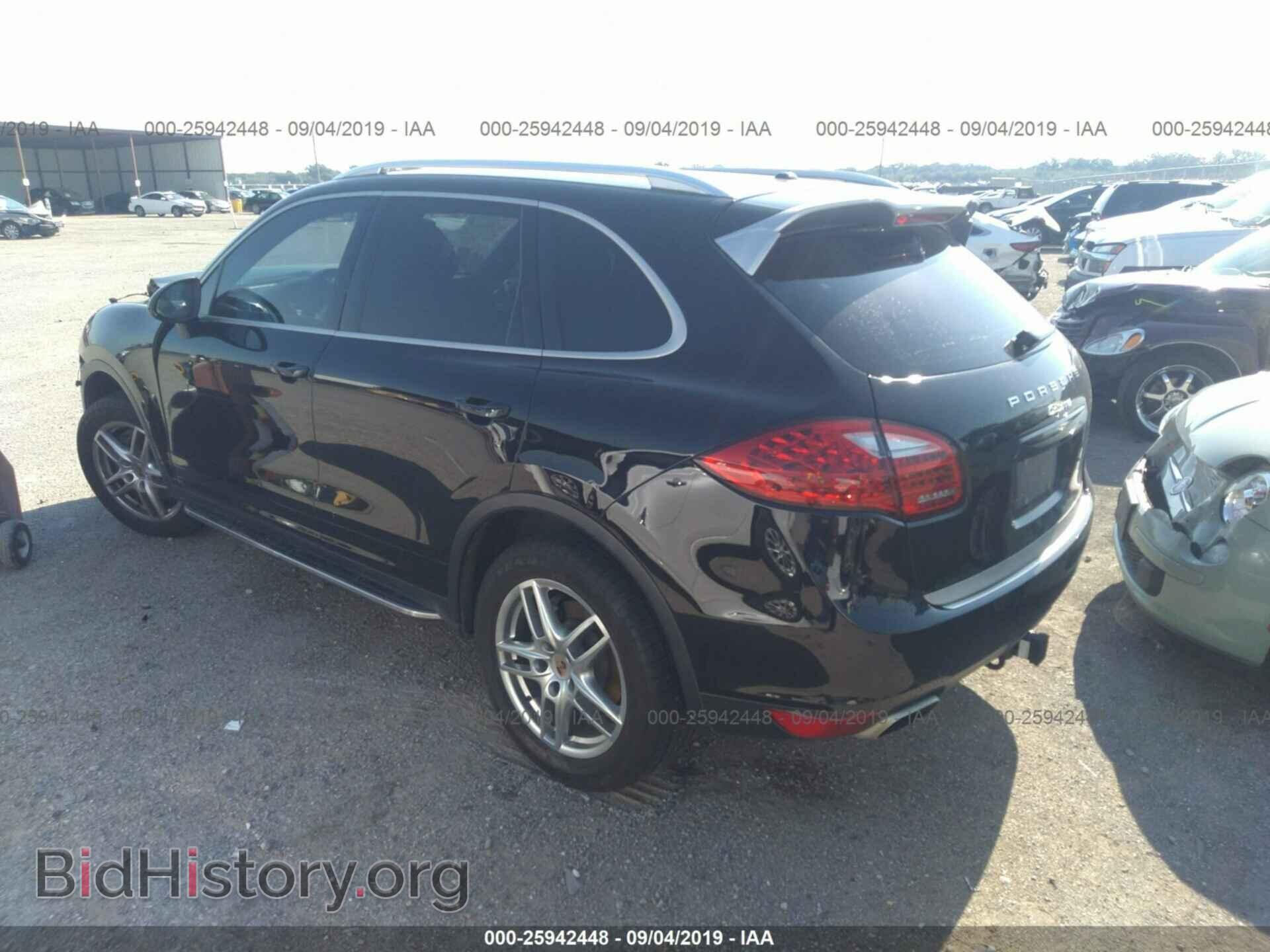 2014 PORSCHE CAYENNE - VIN: WP1AA2A29ELA08809 - Фото 3