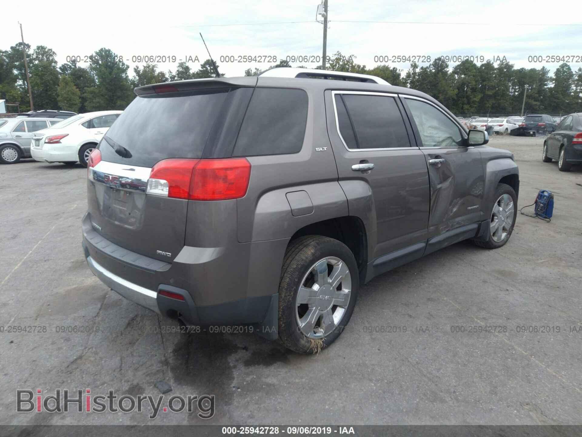 2011 GMC TERRAIN - VIN: 2CTFLXE52B6358763 - Photo 4