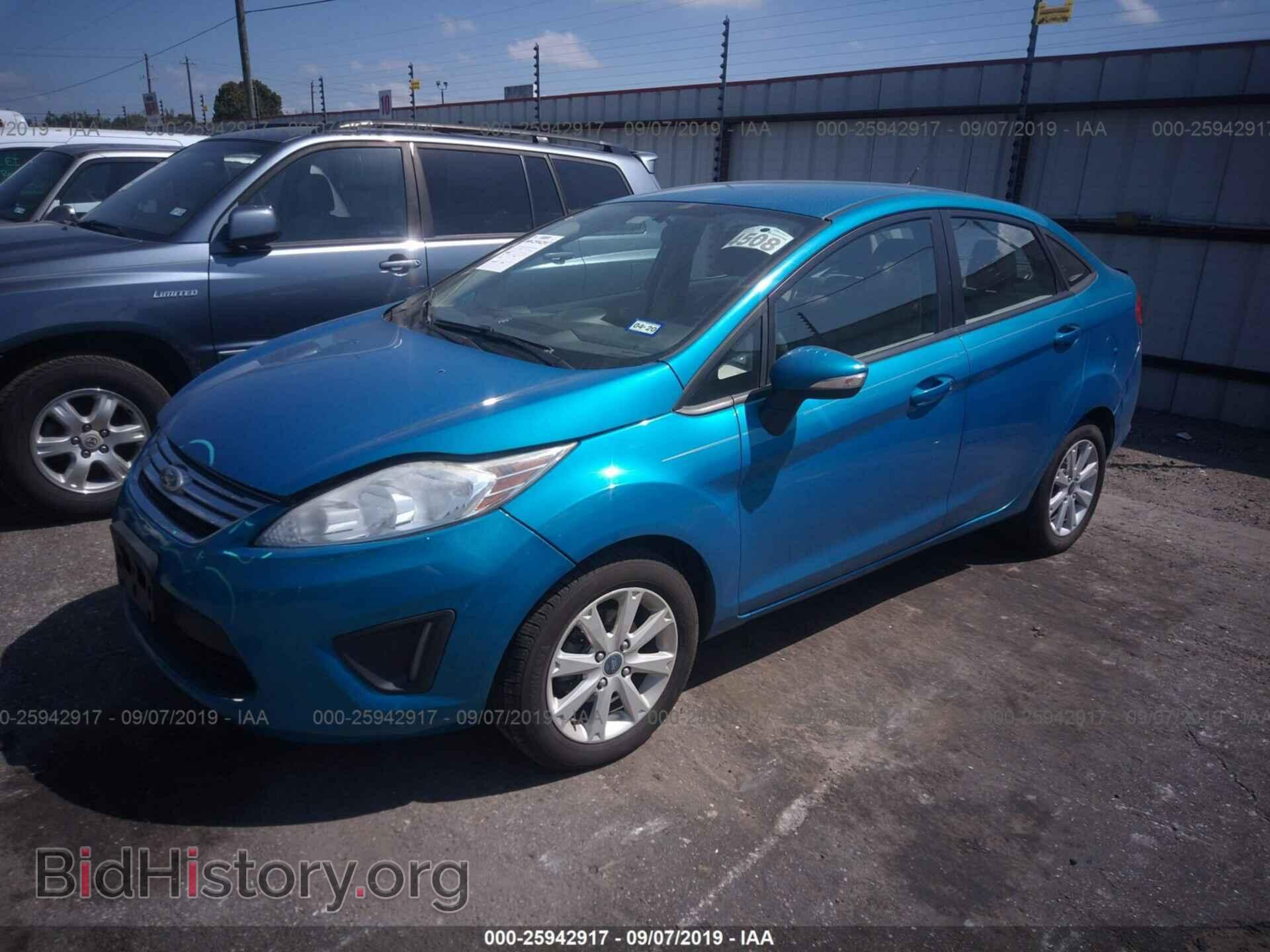 2013 FORD FIESTA - VIN: 3FADP4BJ3DM158786 - Фото 2
