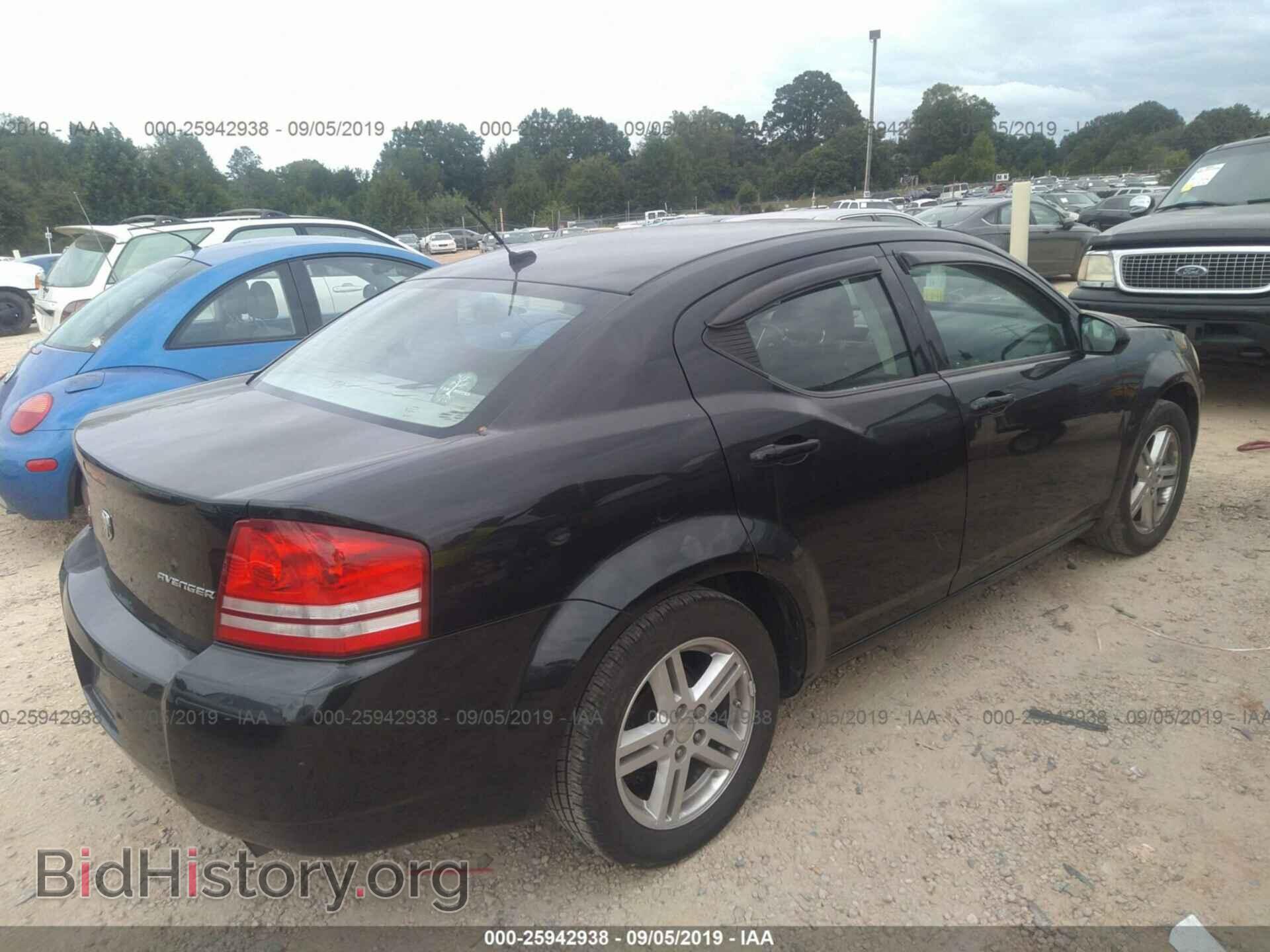 2010 DODGE AVENGER - VIN: 1B3CC1FBXAN196327 - Photo 4