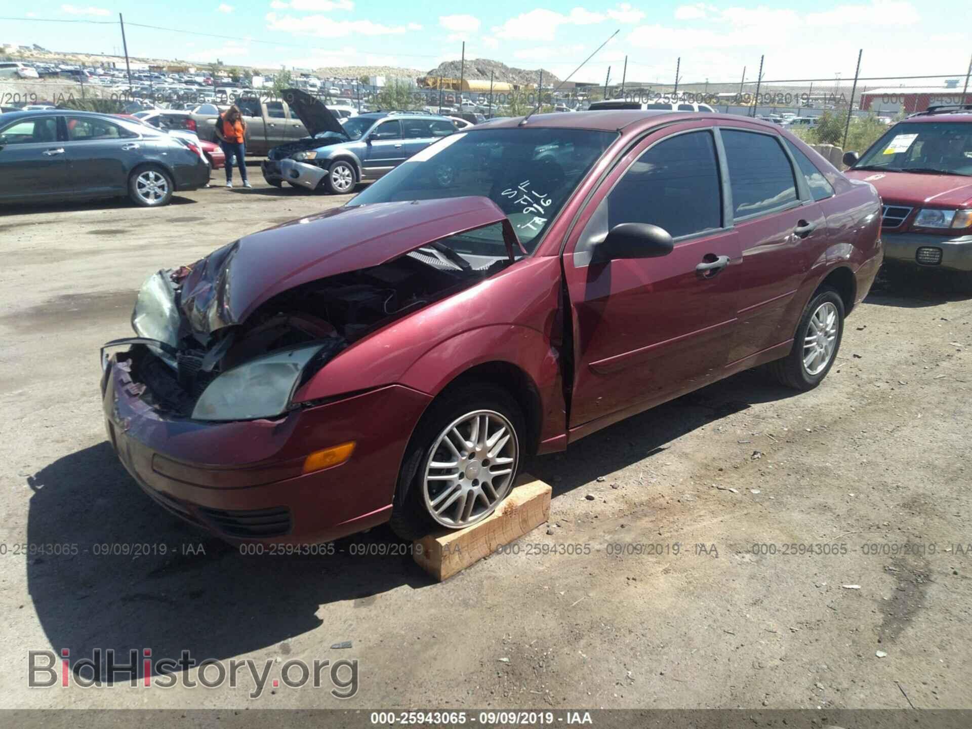 2007 FORD FOCUS - VIN: 1FAFP34N97W322047 - Фото 2