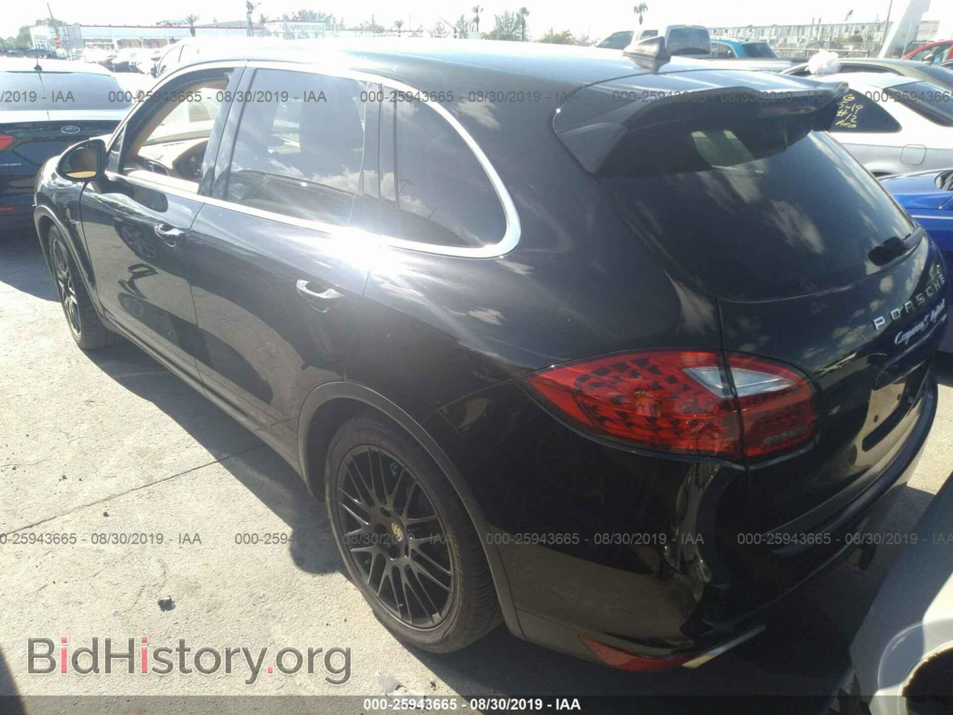2012 PORSCHE CAYENNE - VIN: WP1AE2A2XCLA92334 - Фото 3
