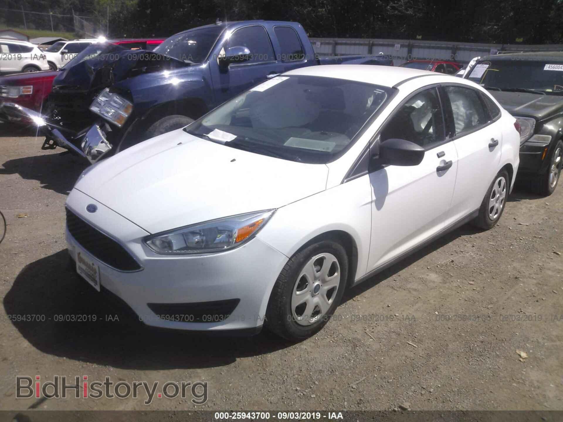2016 FORD FOCUS - VIN: 1FADP3E21GL207164 - Фото 2