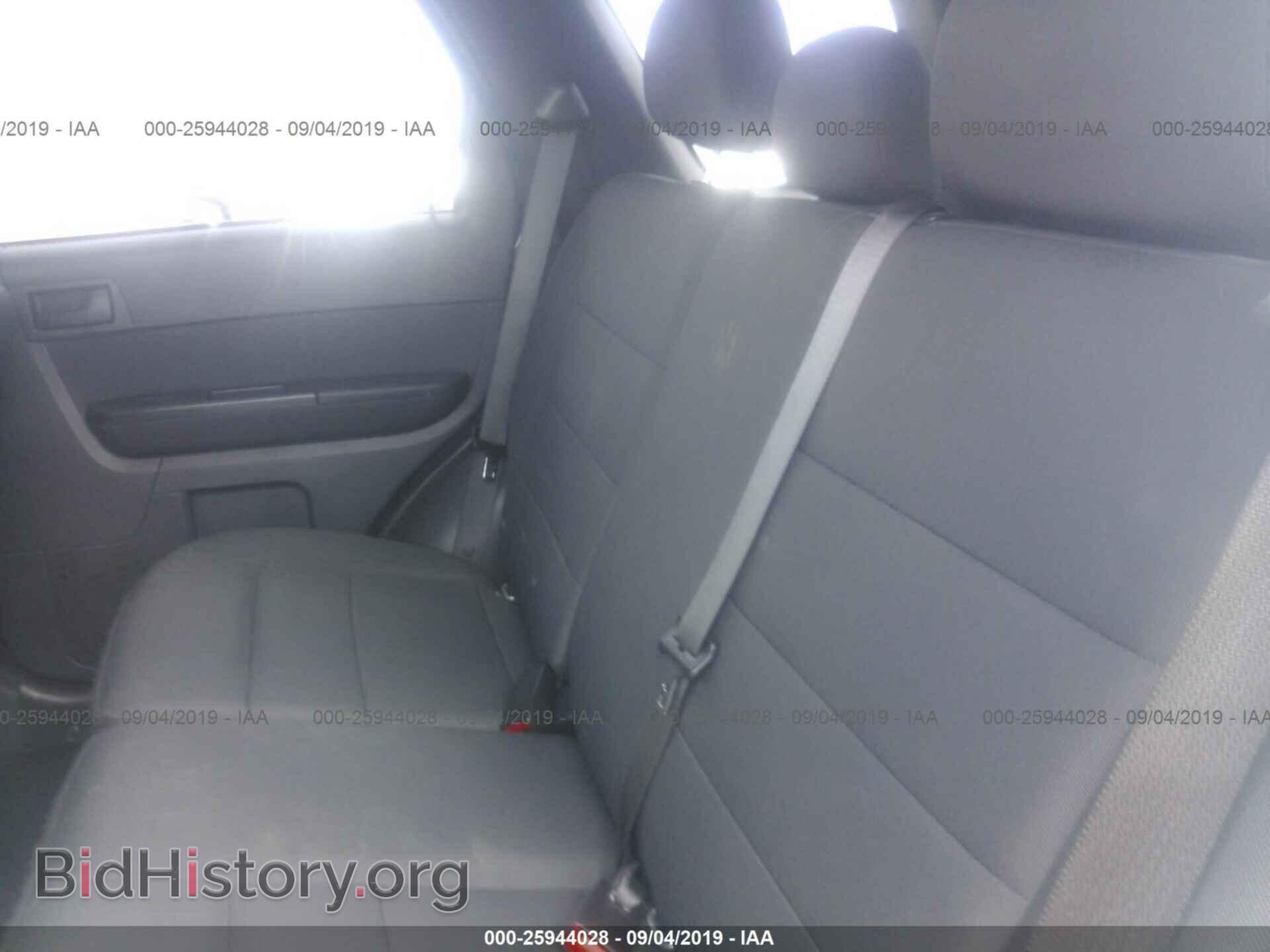 2012 FORD ESCAPE - VIN: 1FMCU9DG4CKA59327 - Фото 8