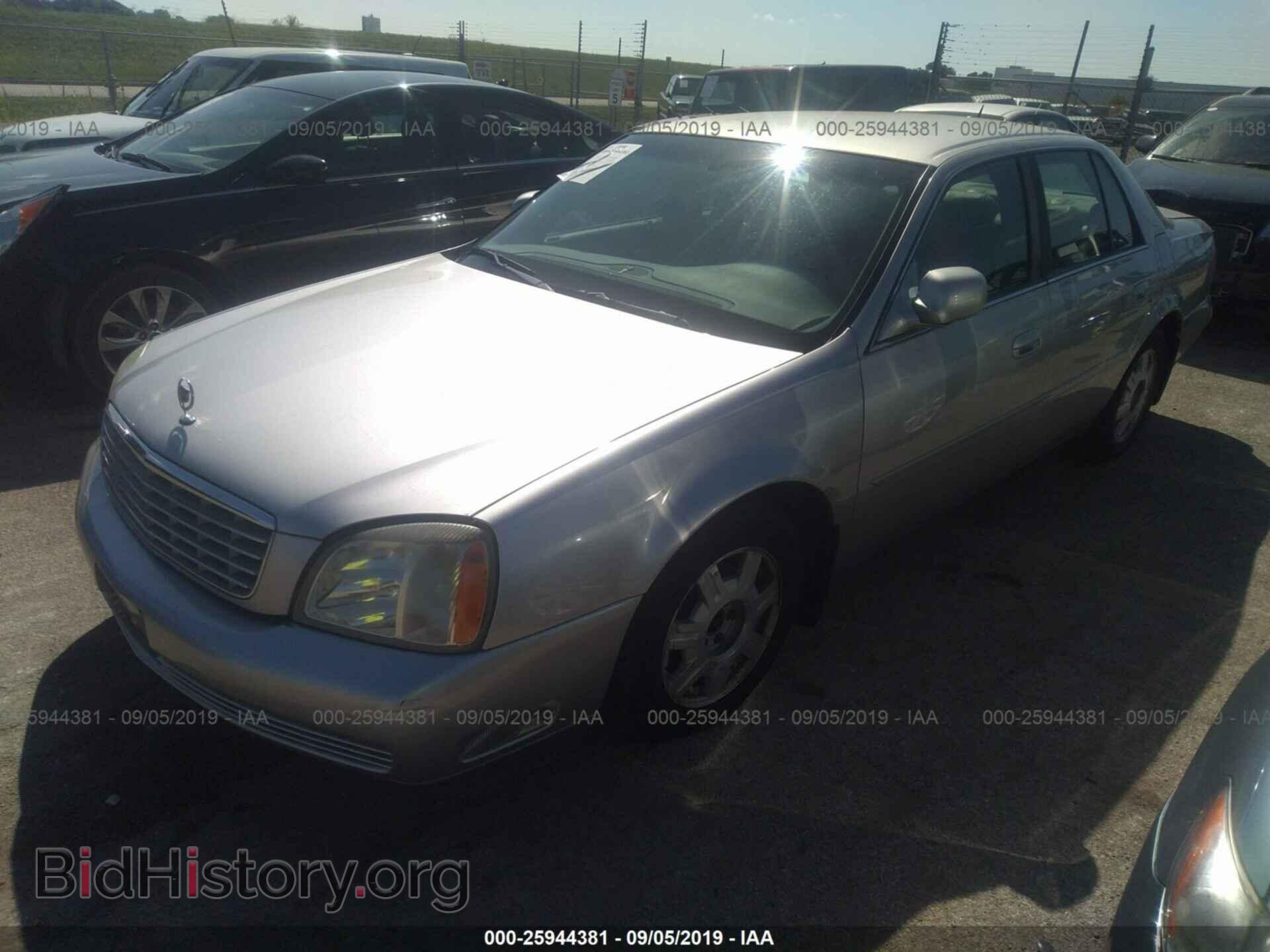 2005 CADILLAC DEVILLE - VIN: 1G6KD54Y05U243711 - Photo 2