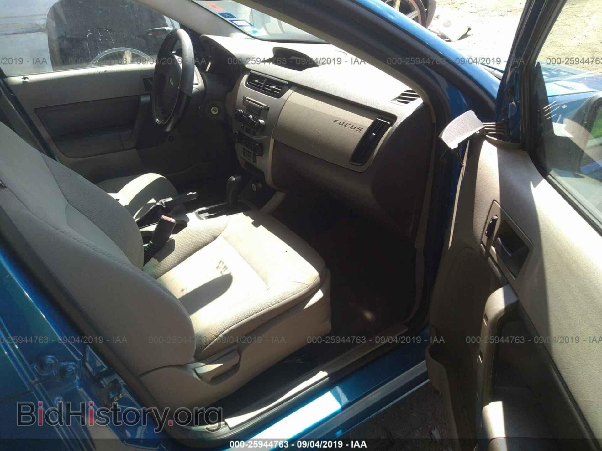 2010 FORD FOCUS - VIN: 1FAHP3EN7AW112917 - Фото 5