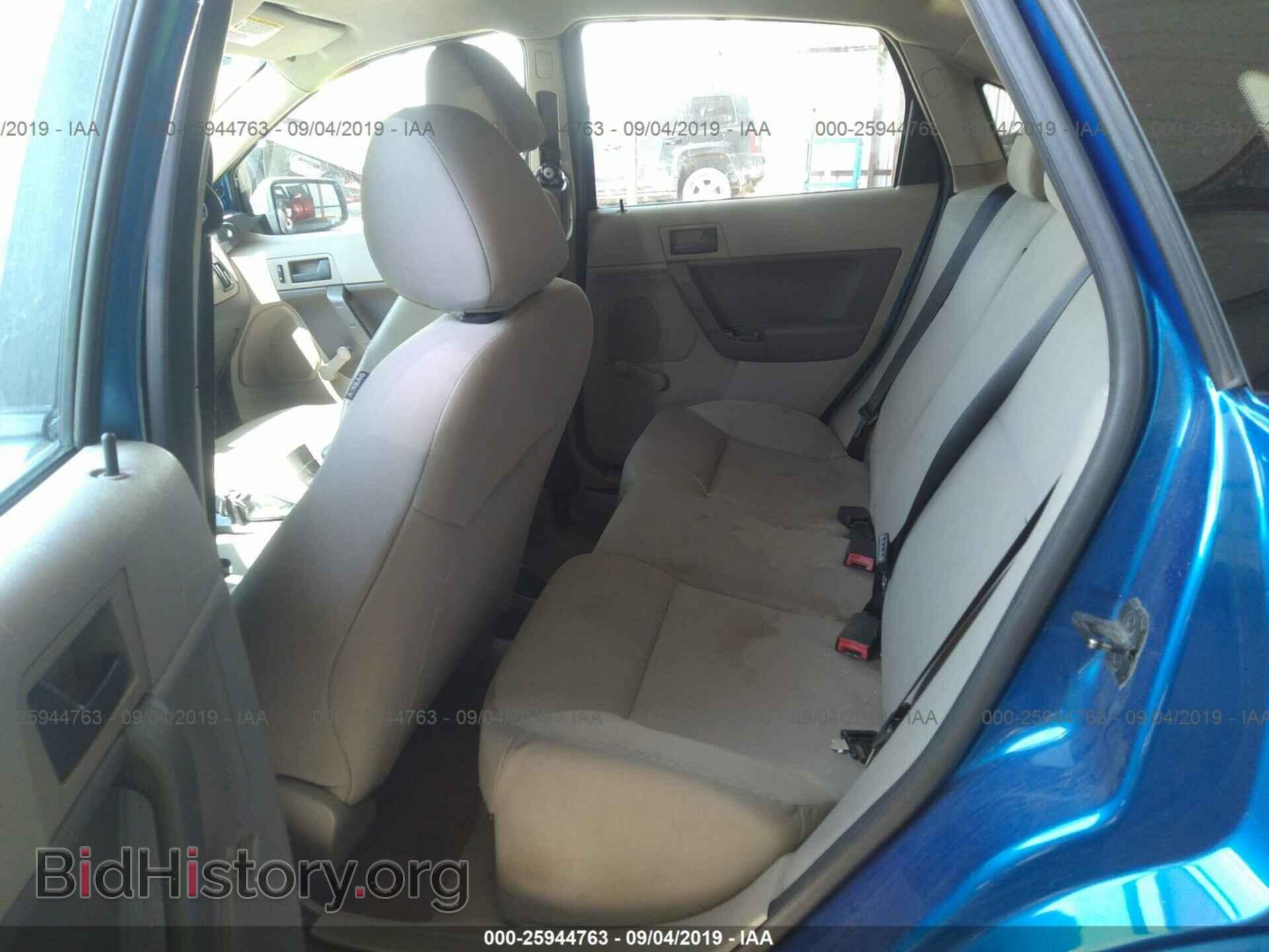 2010 FORD FOCUS - VIN: 1FAHP3EN7AW112917 - Фото 8
