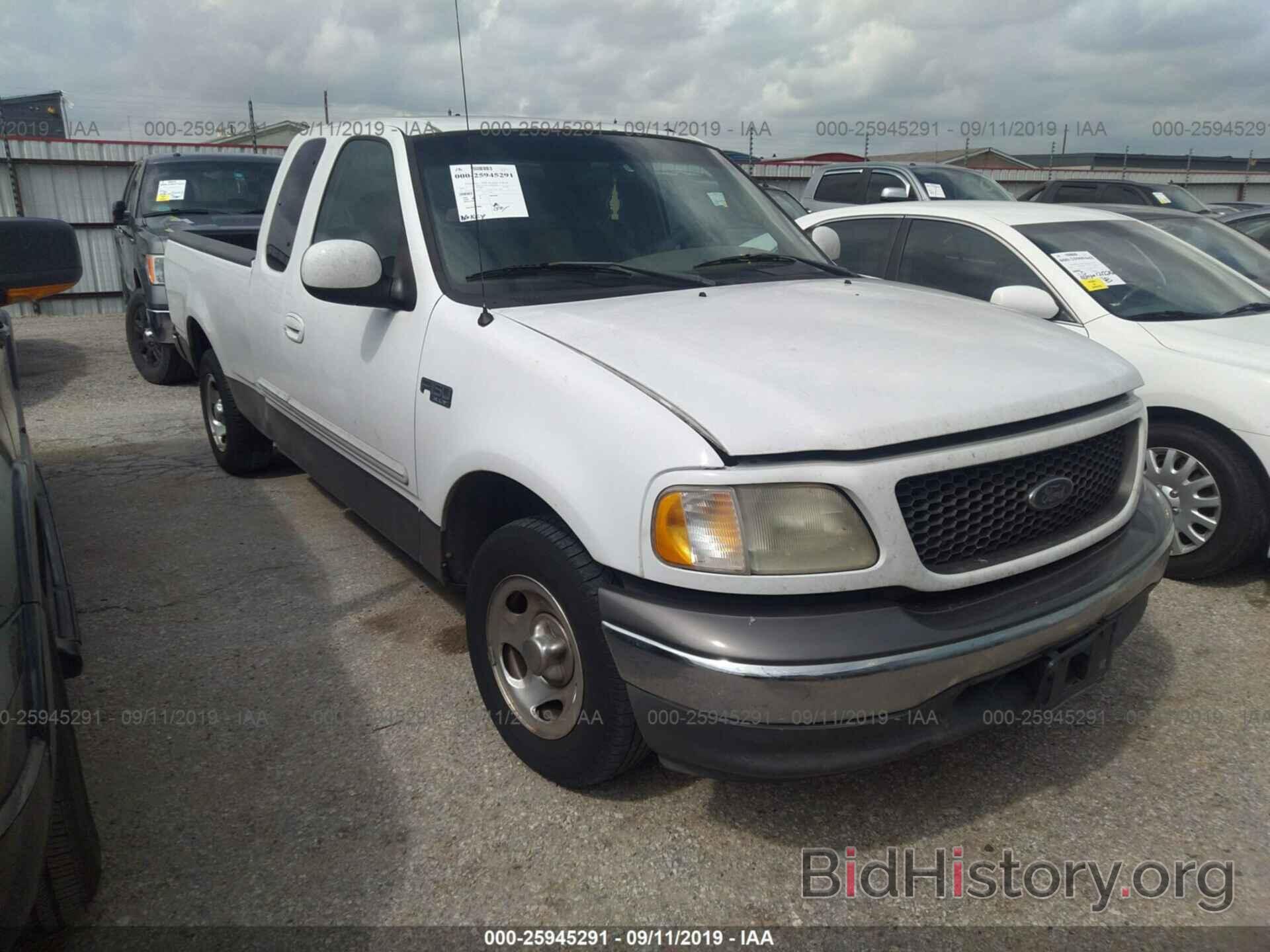 Photo 1FTRX17222NA37587 - FORD F150 2002