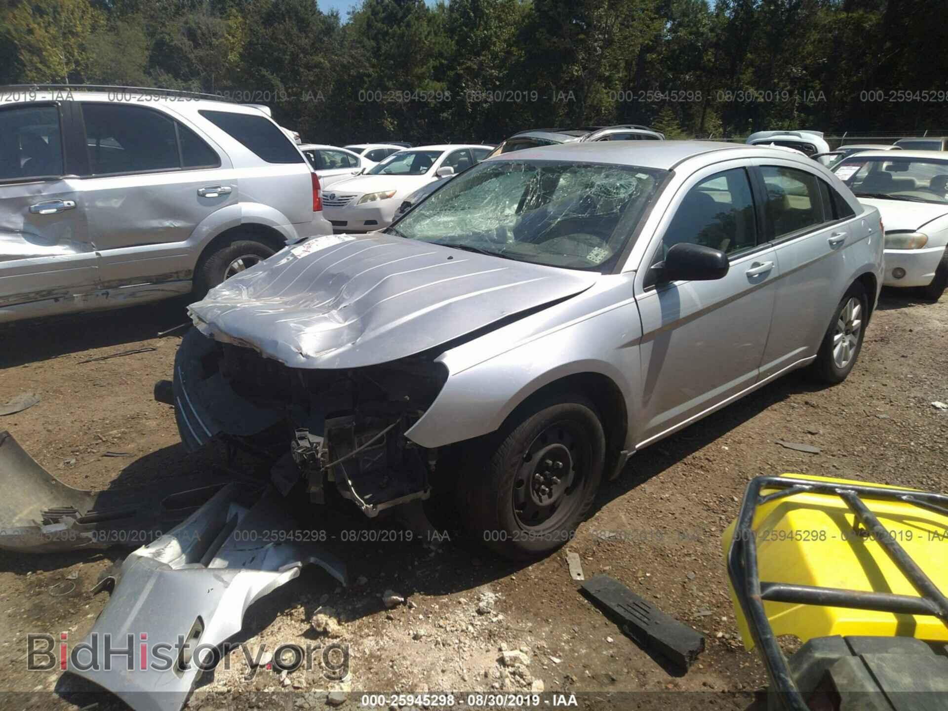 2008 CHRYSLER SEBRING - VIN: 1C3LC46K08N105001 - Фото 2