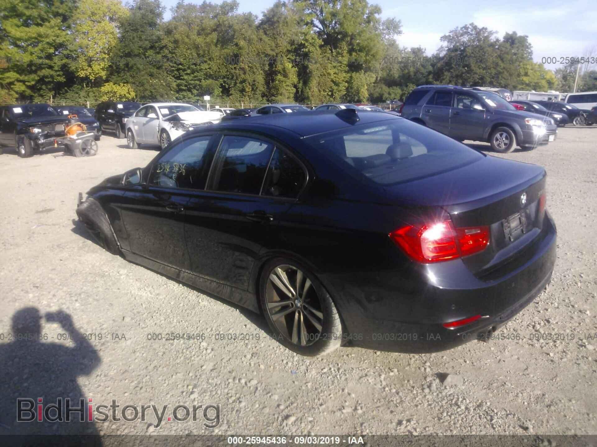 2012 BMW 335 - VIN: WBA3A9C56CFX59921 - Фото 3