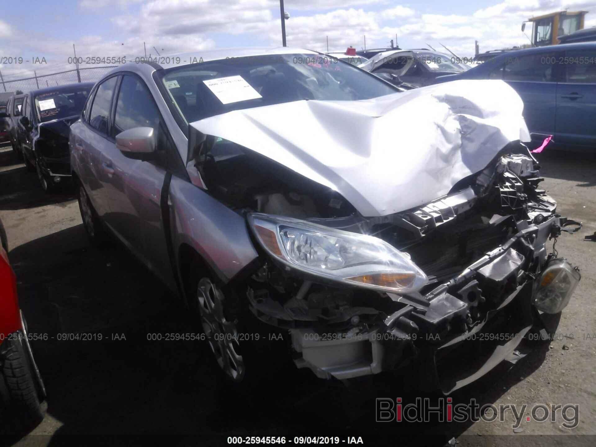 Photo 1FAHP3F2XCL415019 - FORD FOCUS 2012