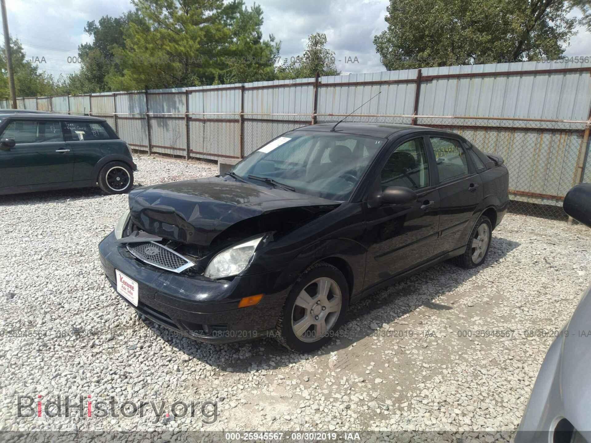 2005 FORD FOCUS - VIN: 1FAFP34N05W275570 - Фото 2