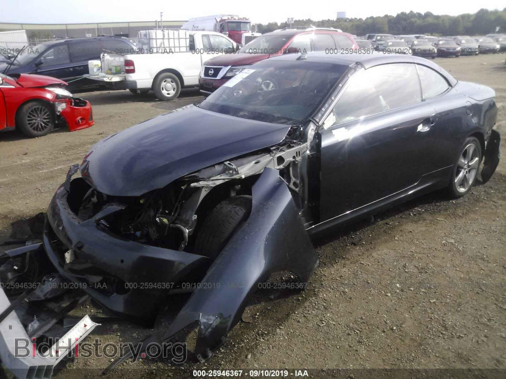 2011 LEXUS IS - VIN: JTHFF2C26B2516998 - Фото 2