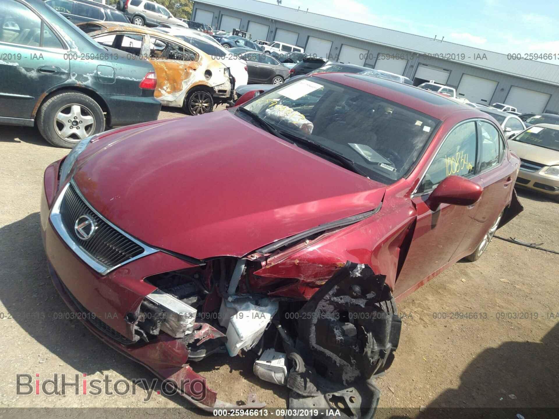 2006 LEXUS IS - VIN: JTHCK262062006825 - Фото 2