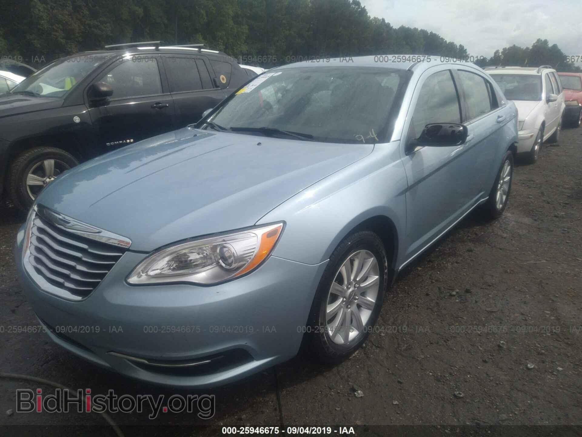 2012 CHRYSLER 200 - VIN: 1C3CCBBB8CN139383 - Photo 2
