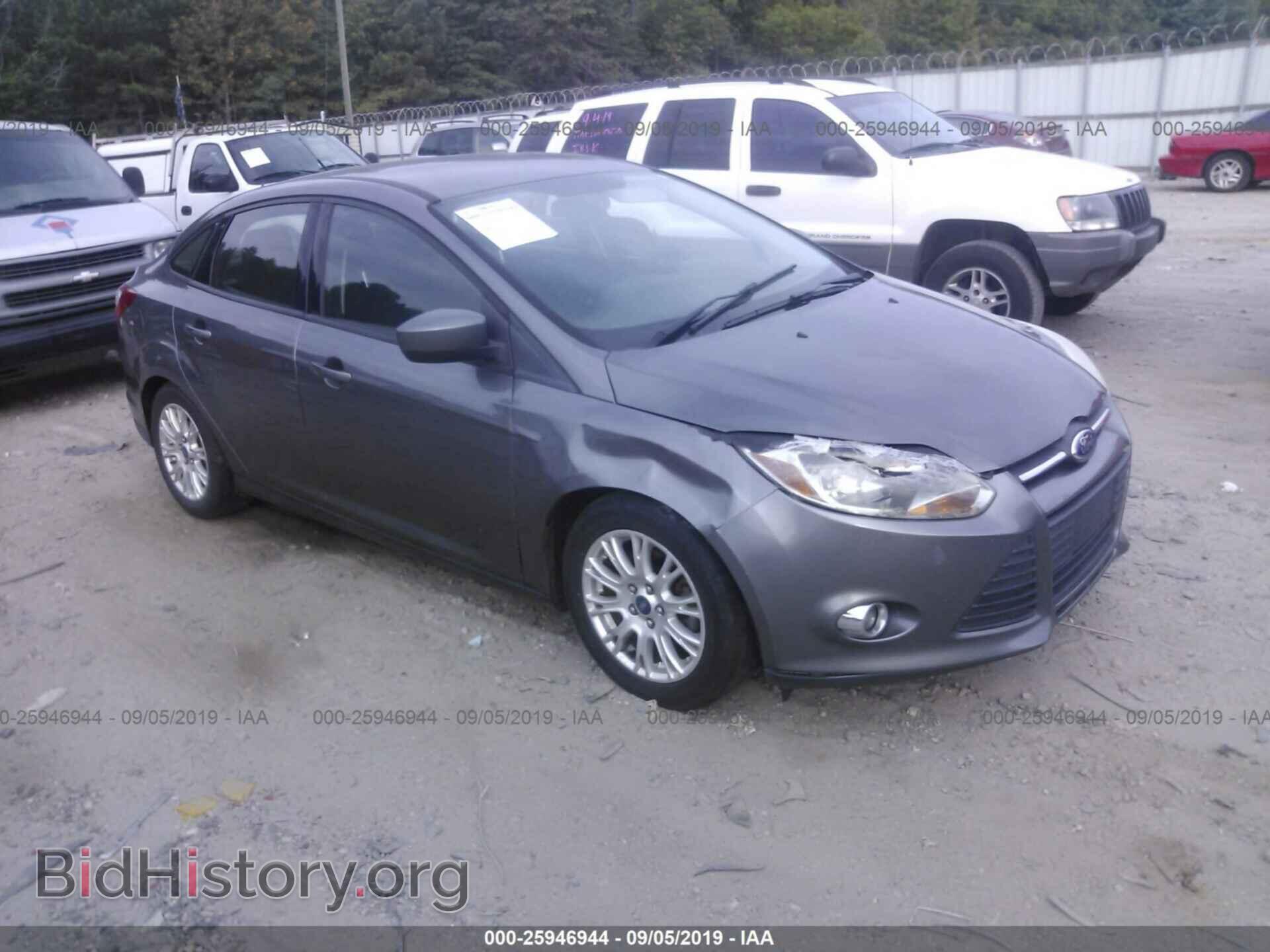 Фотография 1FAHP3F28CL132778 - FORD FOCUS 2012