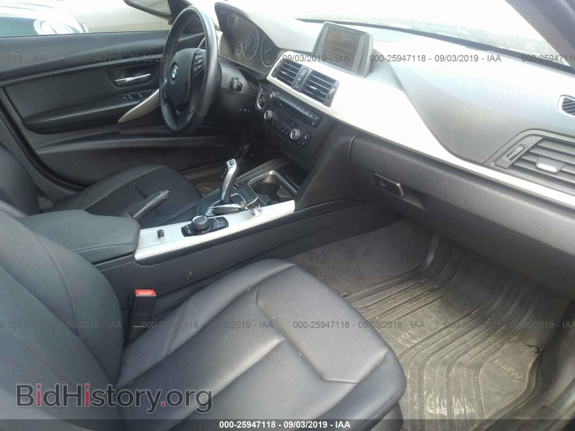 2015 BMW 320 - VIN: WBA3C3G57FNS75381 - Photo 5