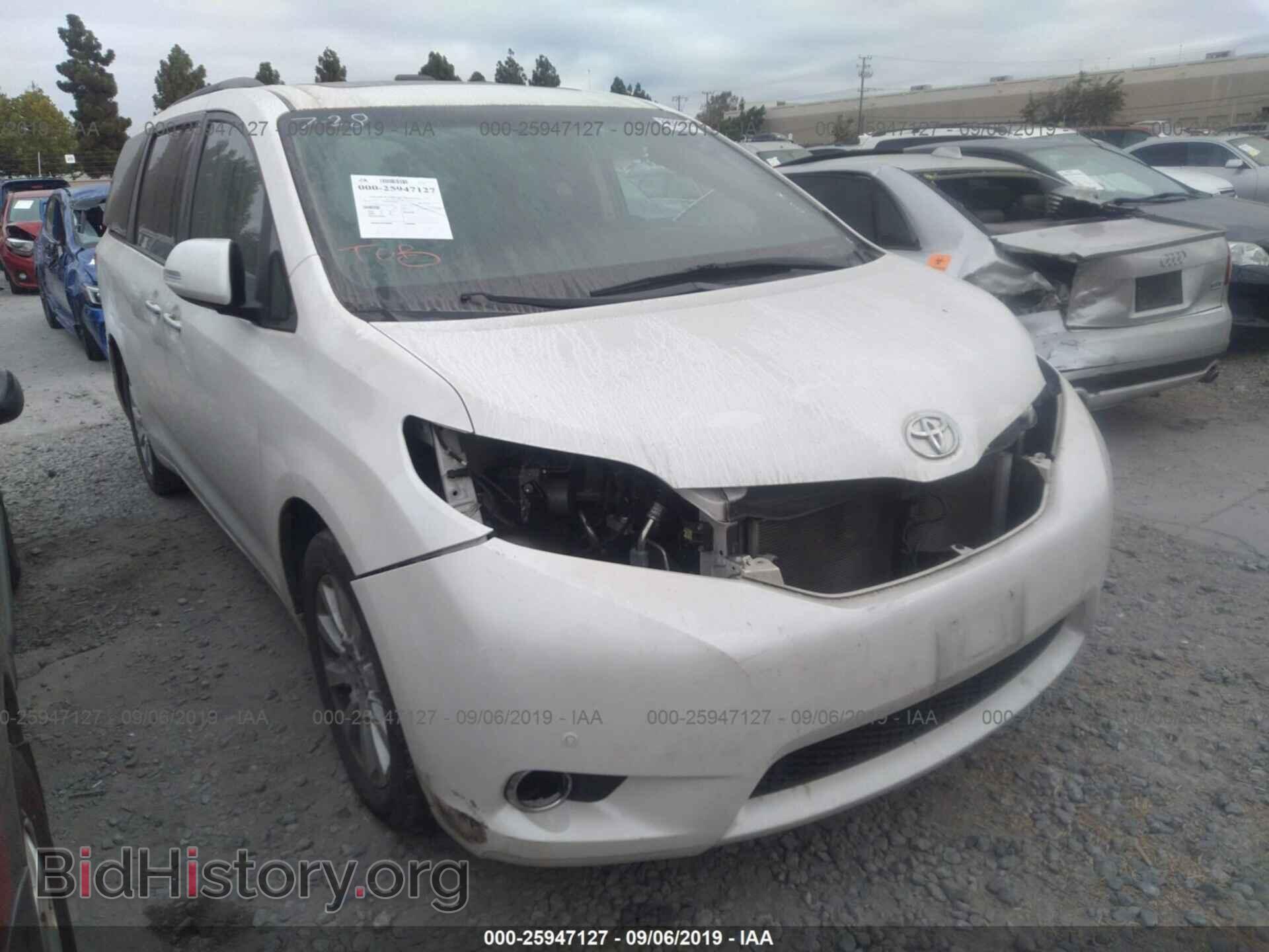 Photo 5TDDK3DC3FS110788 - TOYOTA SIENNA 2015