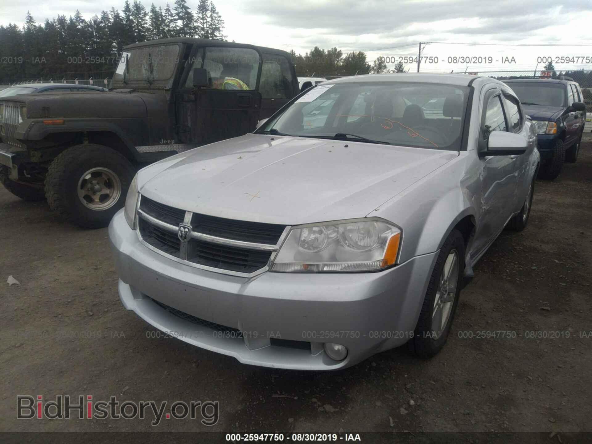 2010 DODGE AVENGER - VIN: 1B3CC5FB8AN151328 - Фото 2