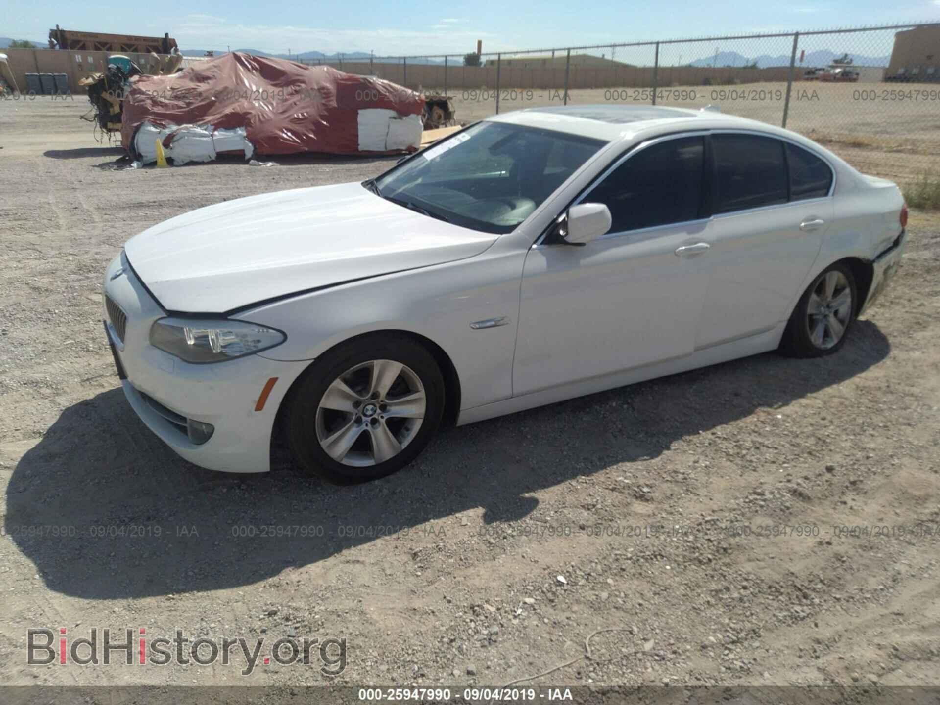 2012 BMW 528 - VIN: WBAXG5C56CDX05152 - Фото 2