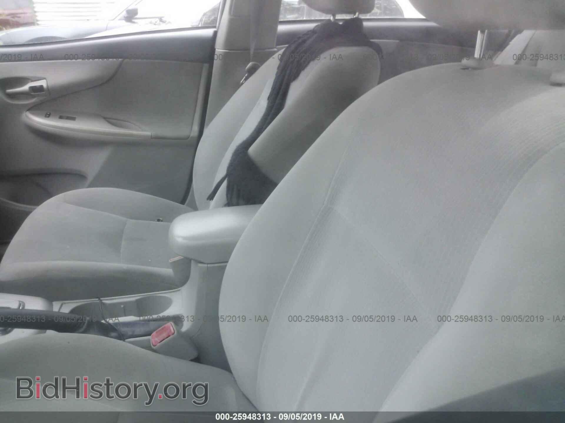 2011 TOYOTA COROLLA - VIN: 2T1BU4EE5BC711260 - Фото 8