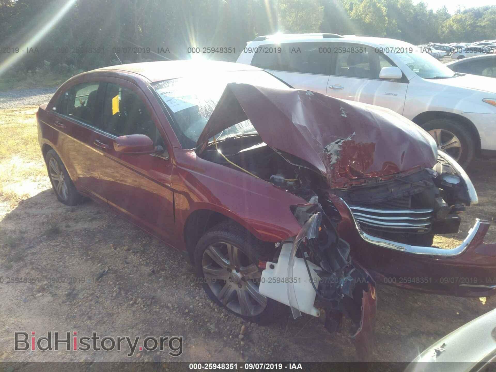 Photo 1C3CCBAB0DN669818 - CHRYSLER 200 2013