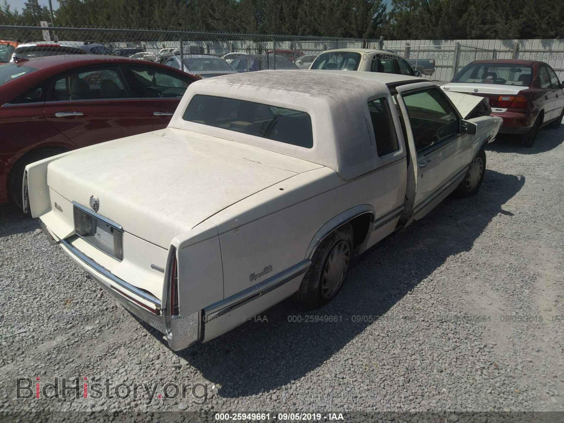 1993 CADILLAC DEVILLE - VIN: 1G6CD13B0P4271716 - Photo 4