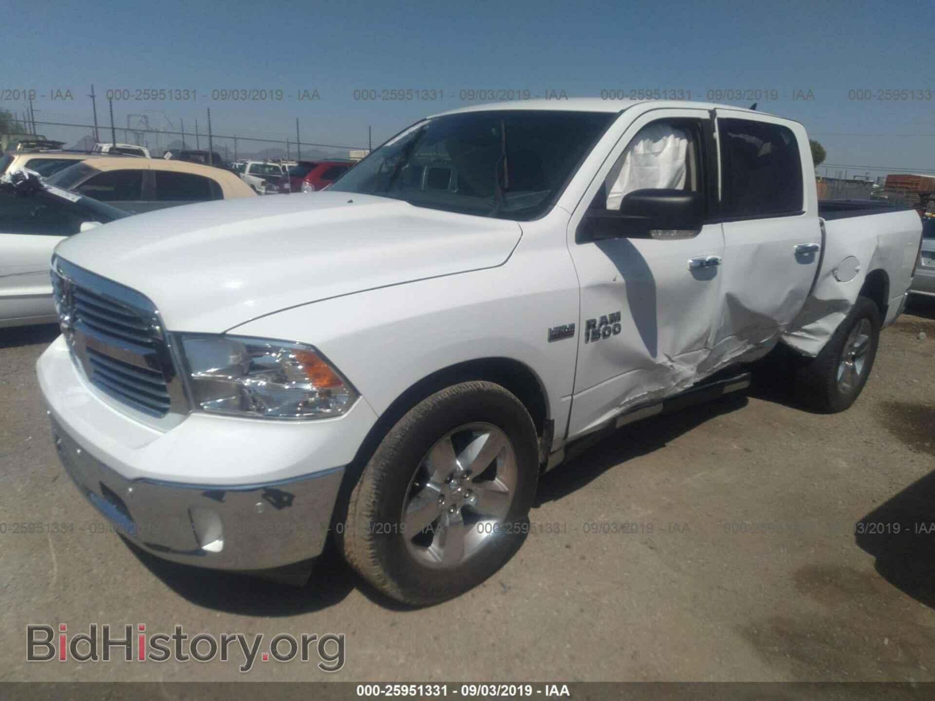 2017 RAM 1500 - VIN: 1C6RR6LT6HS769308 - Фото 2