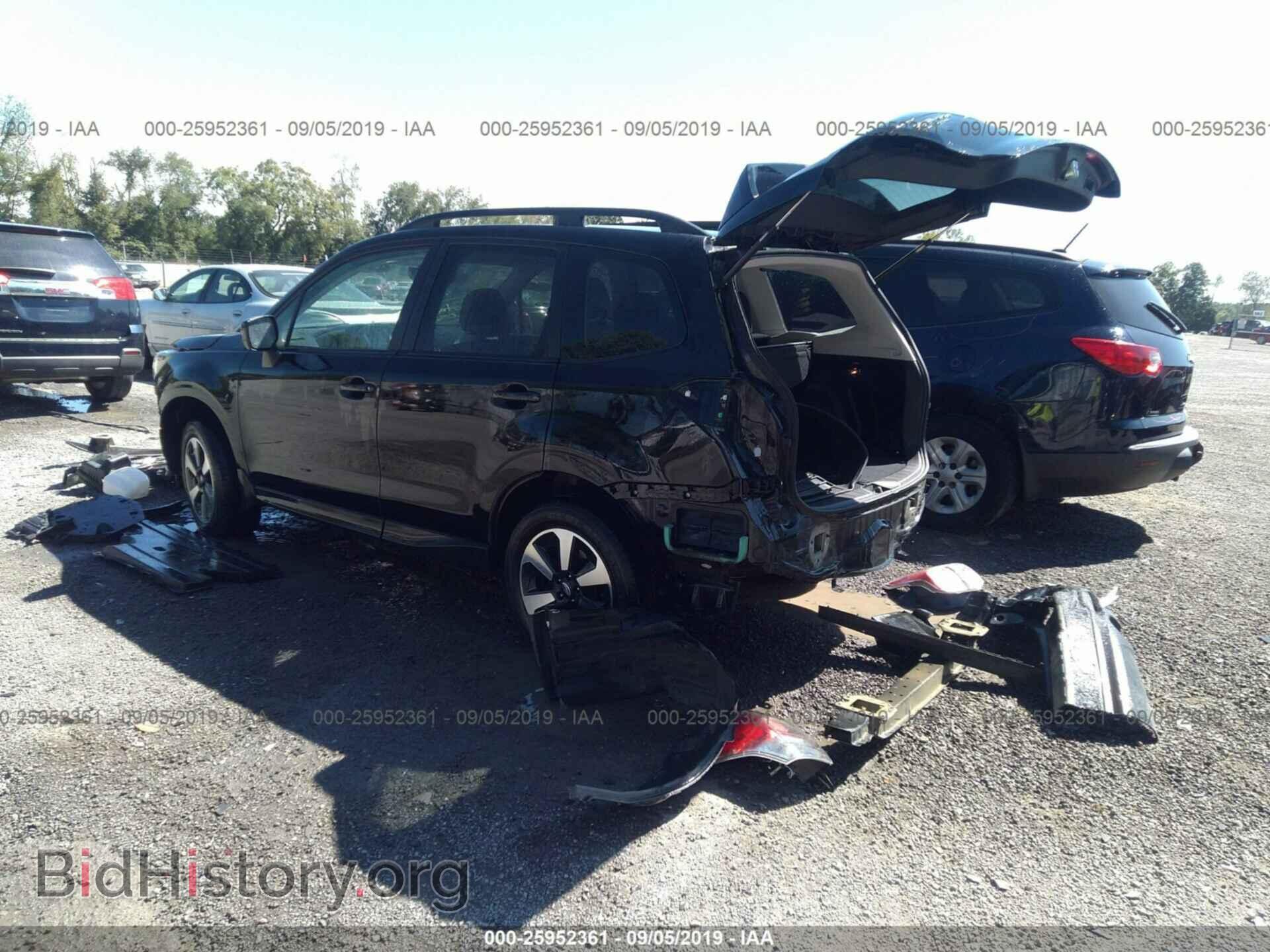 2017 SUBARU FORESTER - VIN: JF2SJAEC3HH590742 - Photo 3