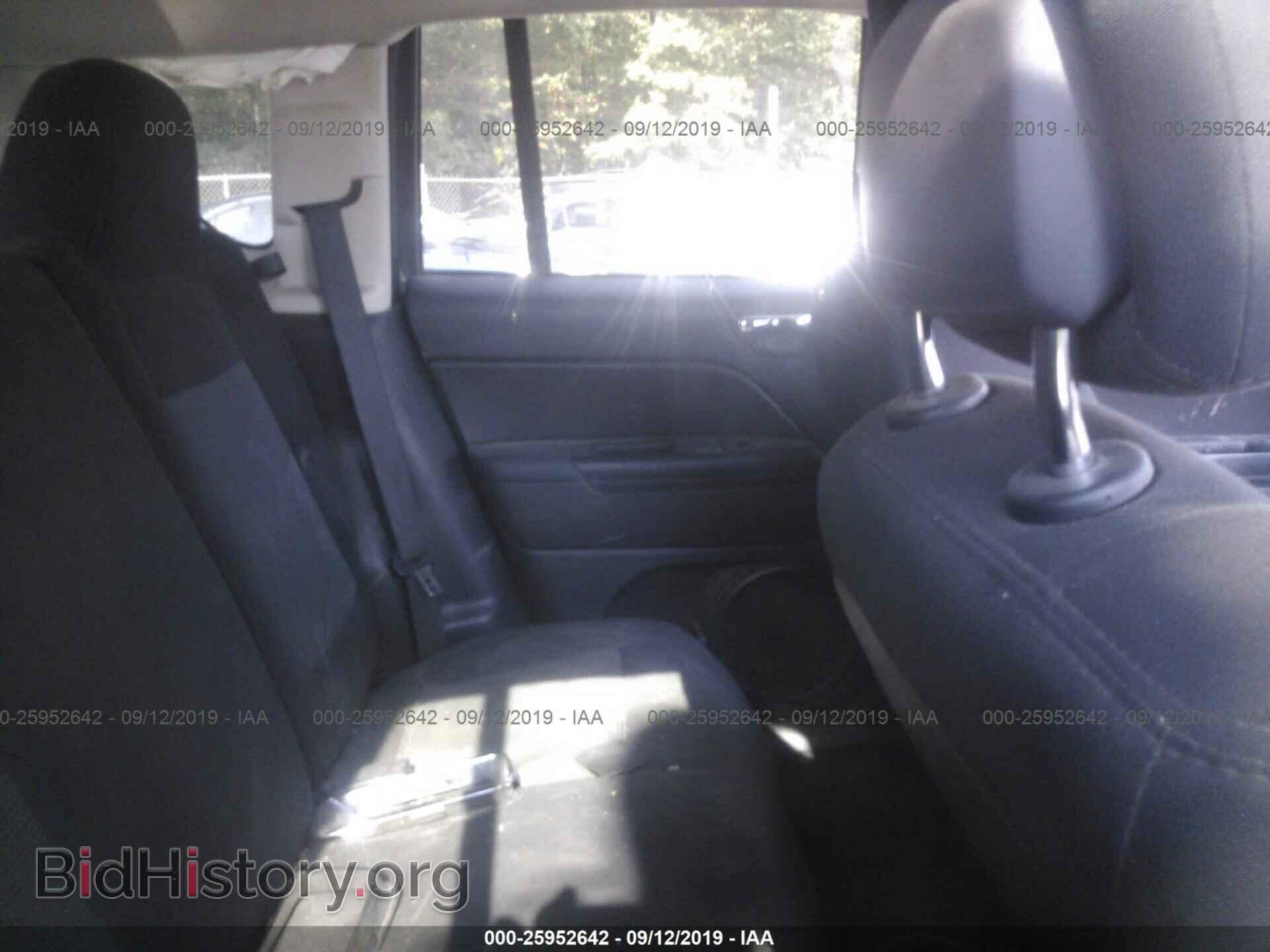 2015 JEEP COMPASS - VIN: 1C4NJDBB8FD437559 - Фото 8