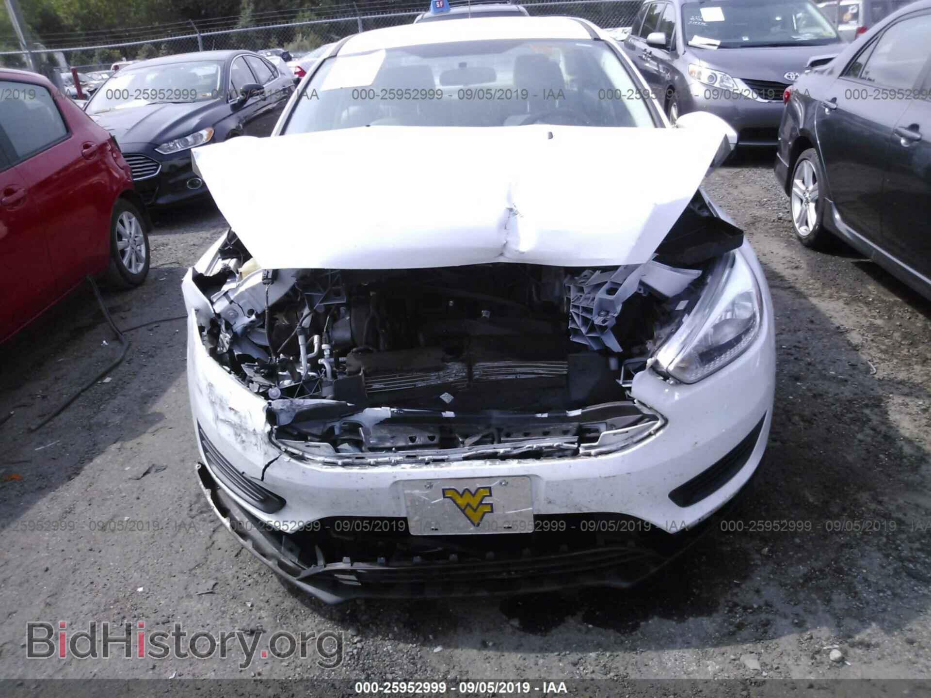 2016 FORD FOCUS - VIN: 1FADP3F2XGL323977 - Фото 6