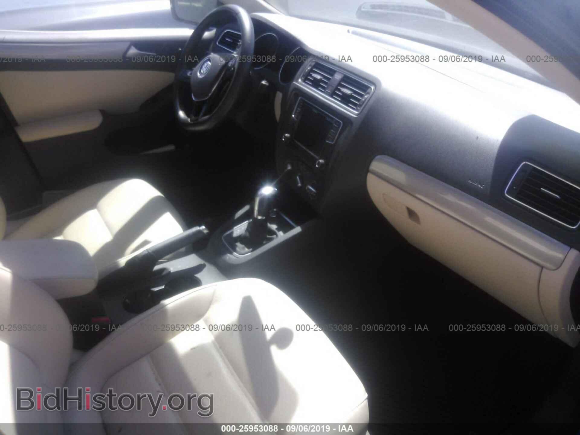 2017 VOLKSWAGEN JETTA - VIN: 3VWDB7AJ4HM201563 - Фото 5