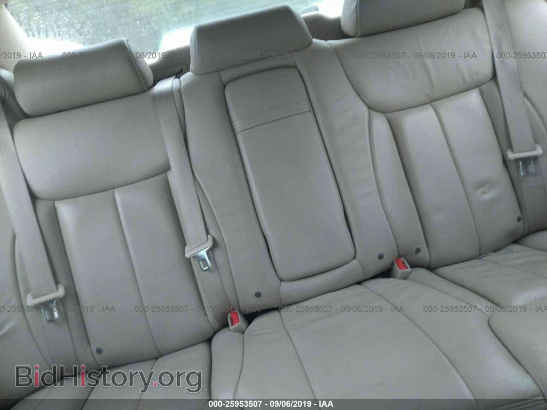 2011 CADILLAC DTS - VIN: 1G6KH5E60BU110668 - Фото 8