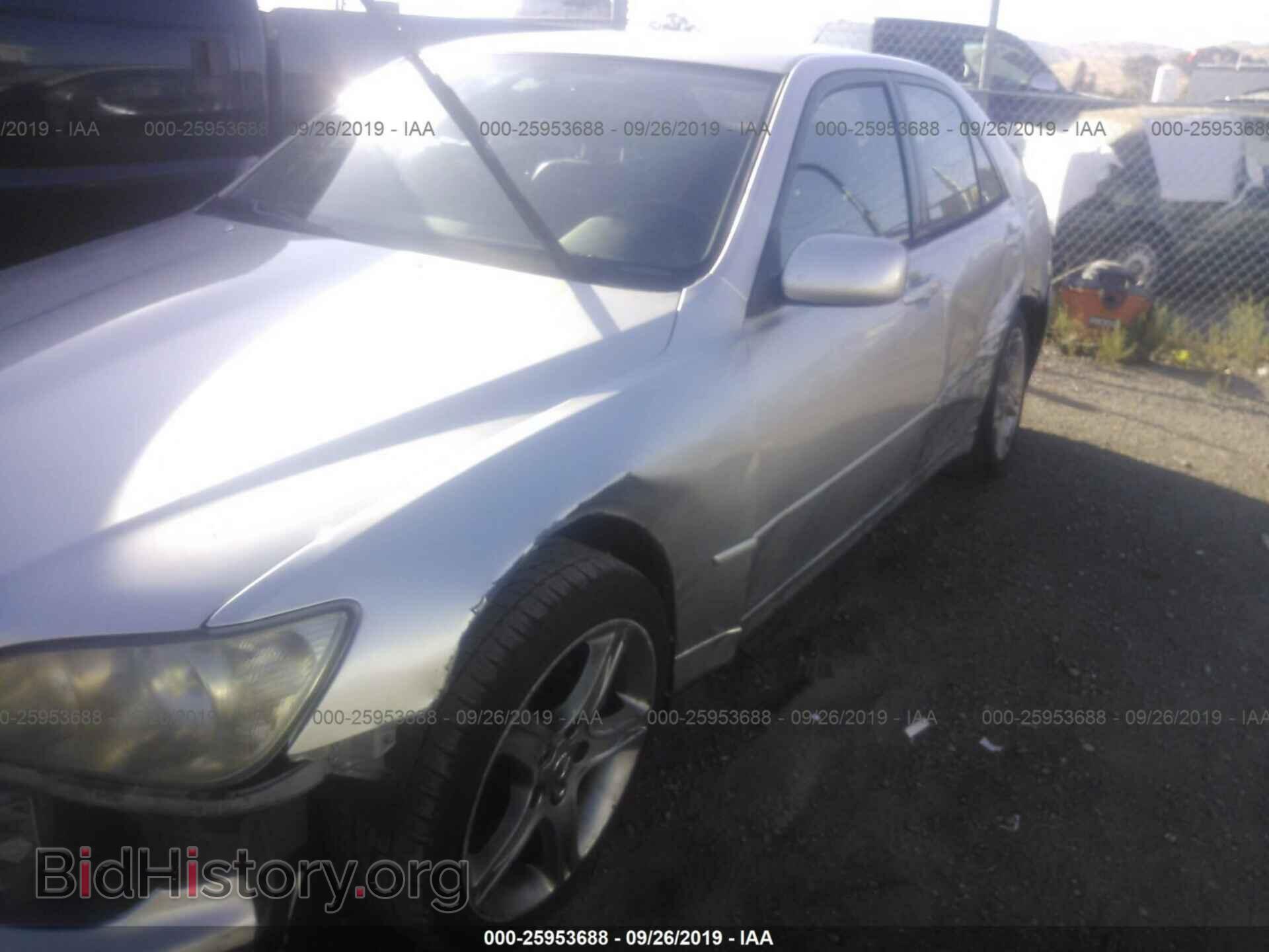 2001 LEXUS IS - VIN: JTHBD182310004701 - Photo 6