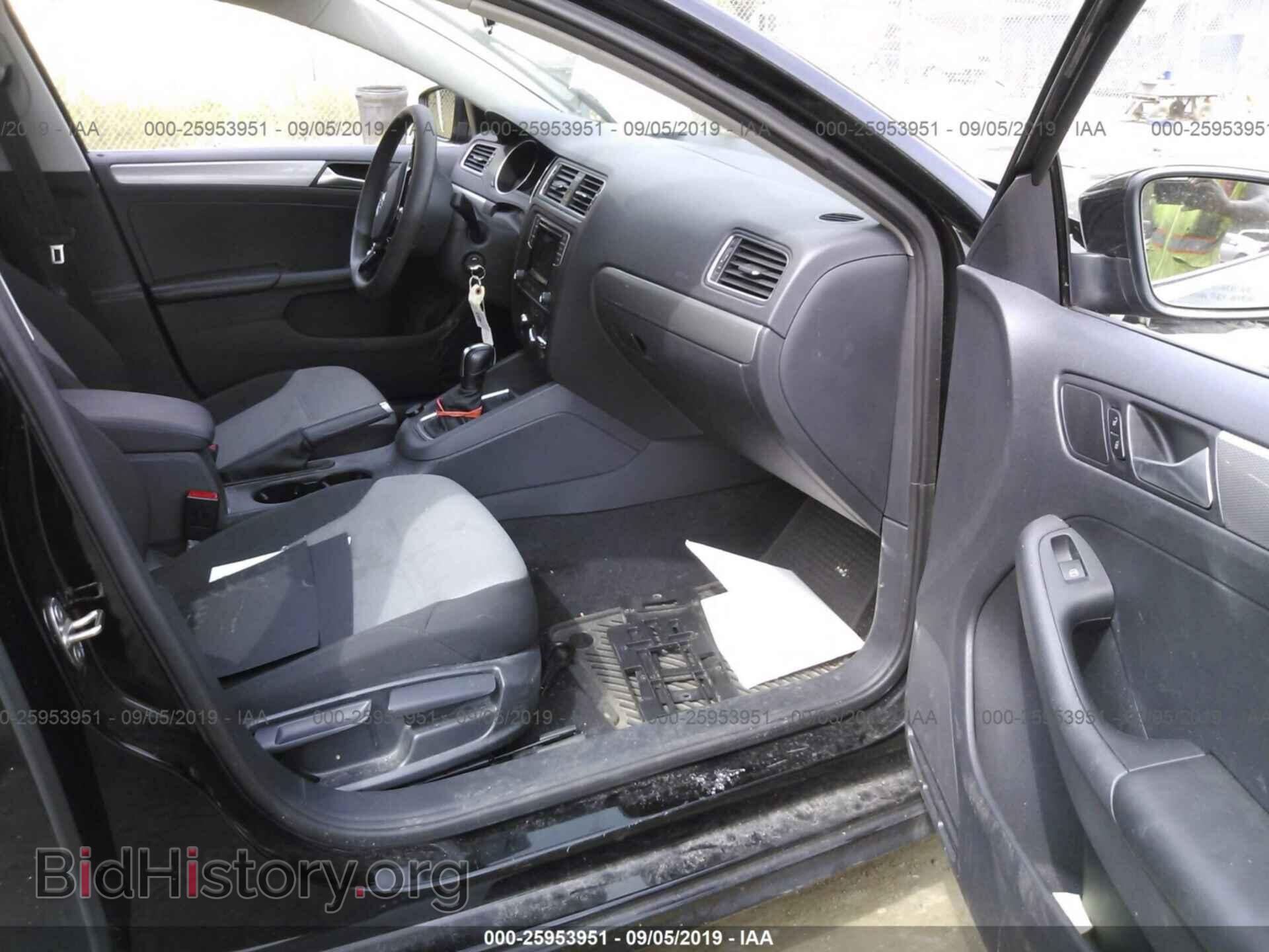 2017 VOLKSWAGEN JETTA - VIN: 3VW2B7AJ1HM342615 - Фото 5