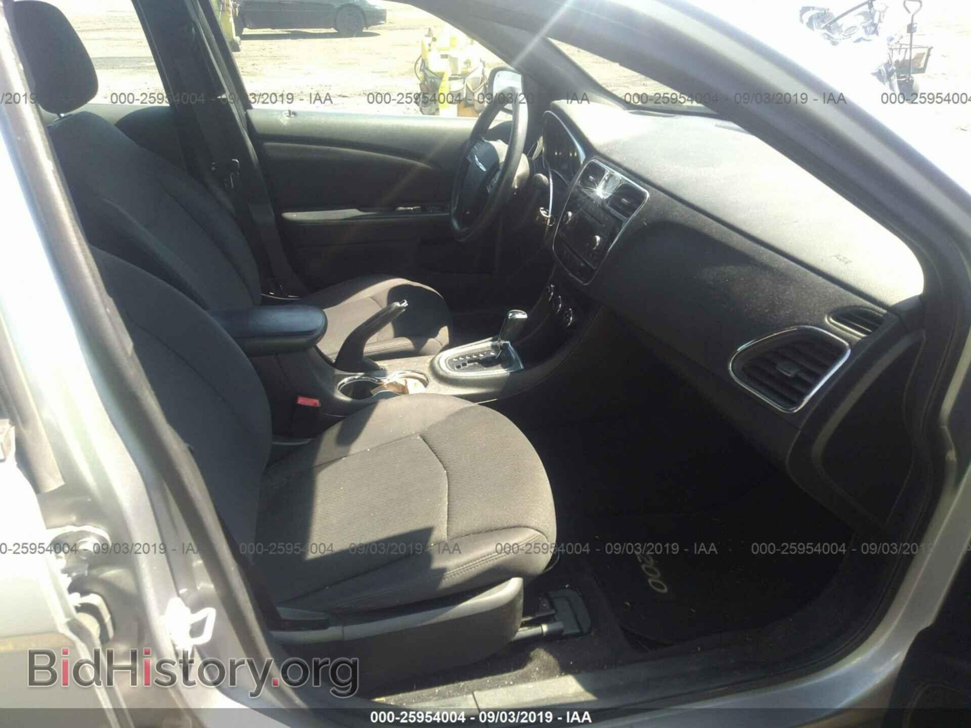 2013 CHRYSLER 200 - VIN: 1C3CCBAB1DN764758 - Photo 5